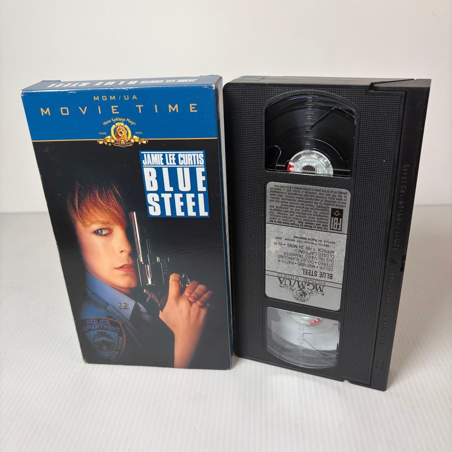 BLUE STEEL VHS 1990 Thriller Crime Jamie Lee Curtis MGM/UA Movie Time
