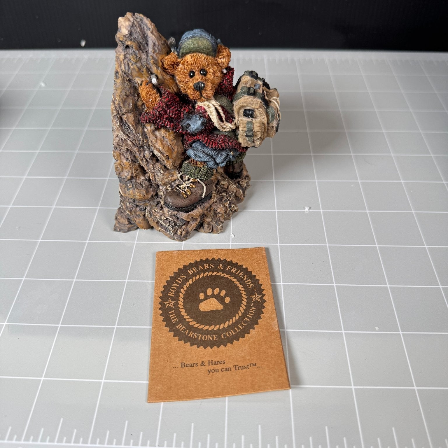 Boyds Bears Climber Resin Figure w/Base 1991 Bearstone Collection