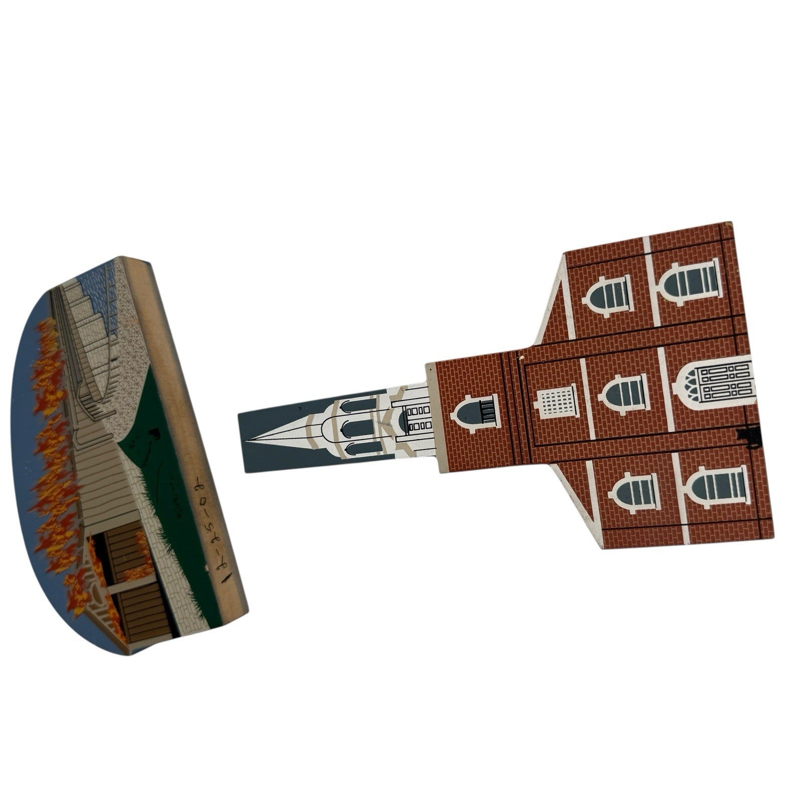 Lot Of 4 Wooden Houses 90s & 2000s Lancaster Area Cat’s Meow & Unbranded