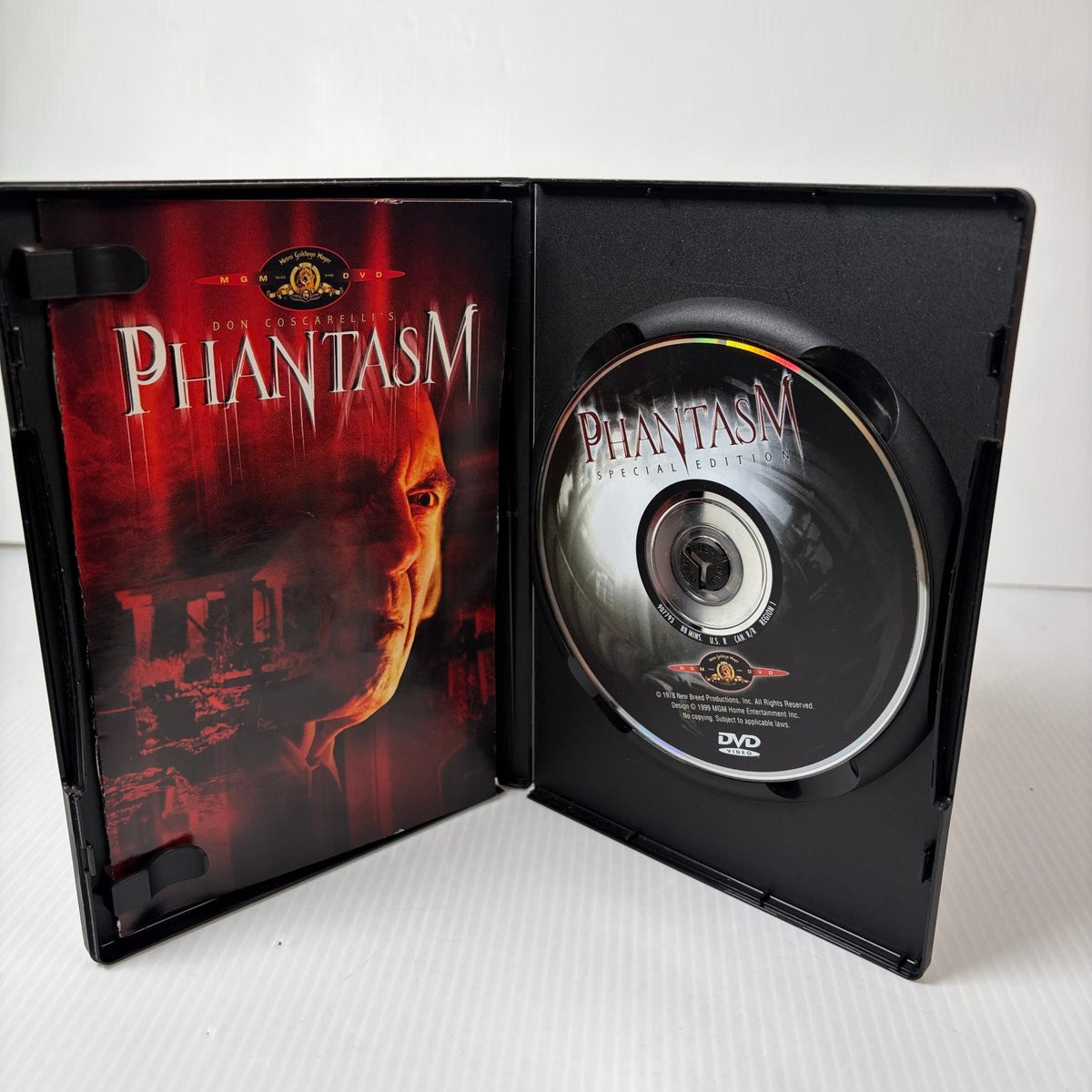 Phantasm DVD 1979 Special Edition Don Coscarelli Horror Classic Region 1