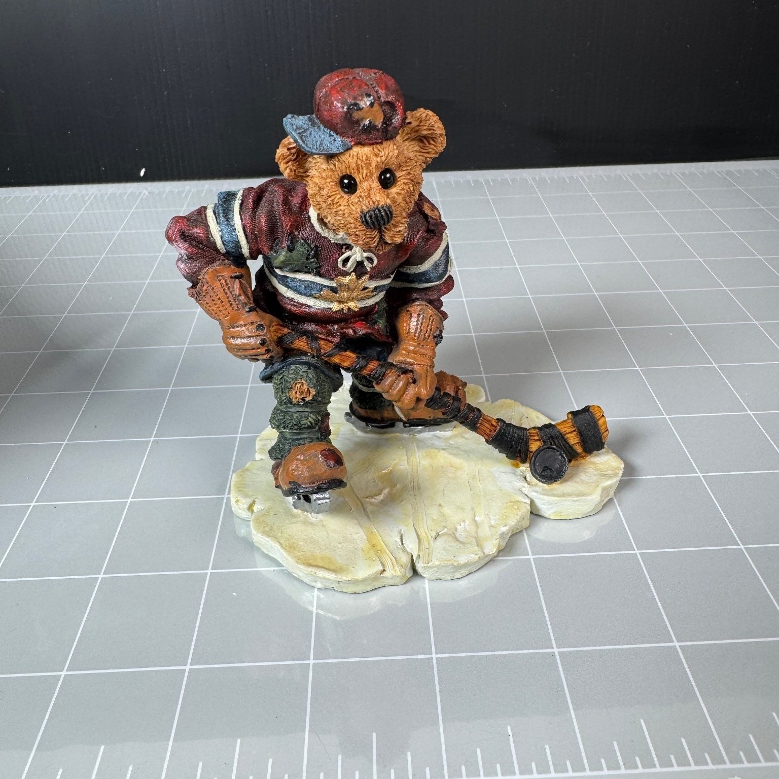 Puck Slapshot Boyds Bears & Friends Hockey Resin Statue LE 2E/595