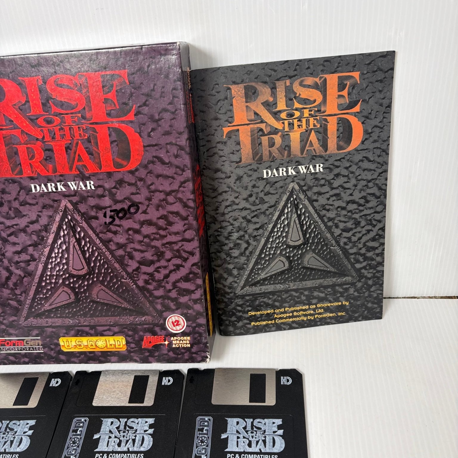 Rise of the Triad: Dark War PC Big Box Video Game 3.5" Floppy Disk w/ Power Pack