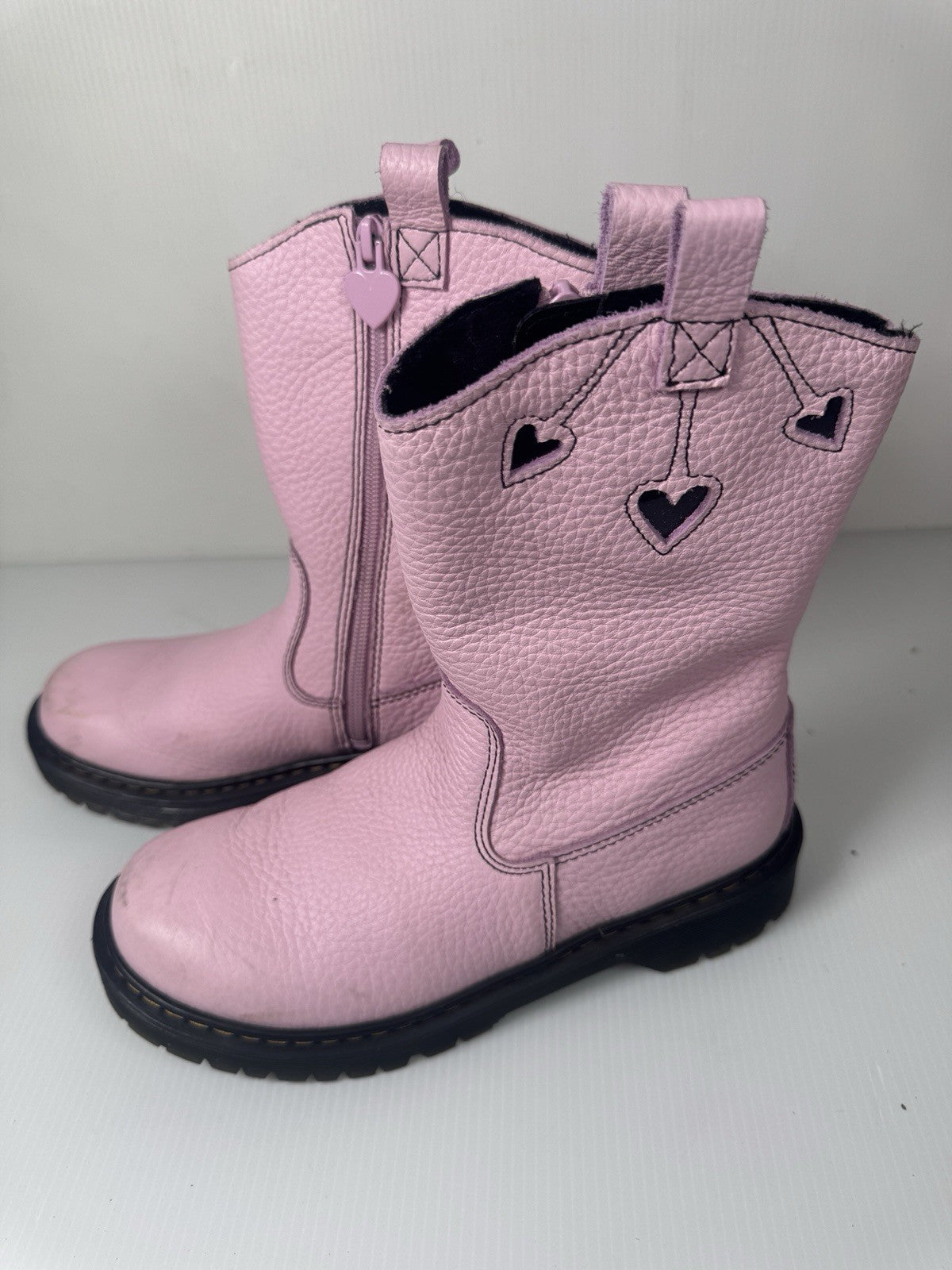 Doc Martens Bex Heart P-O Boot, Pale Pink-Black Women’s Size 5 (EU 36)