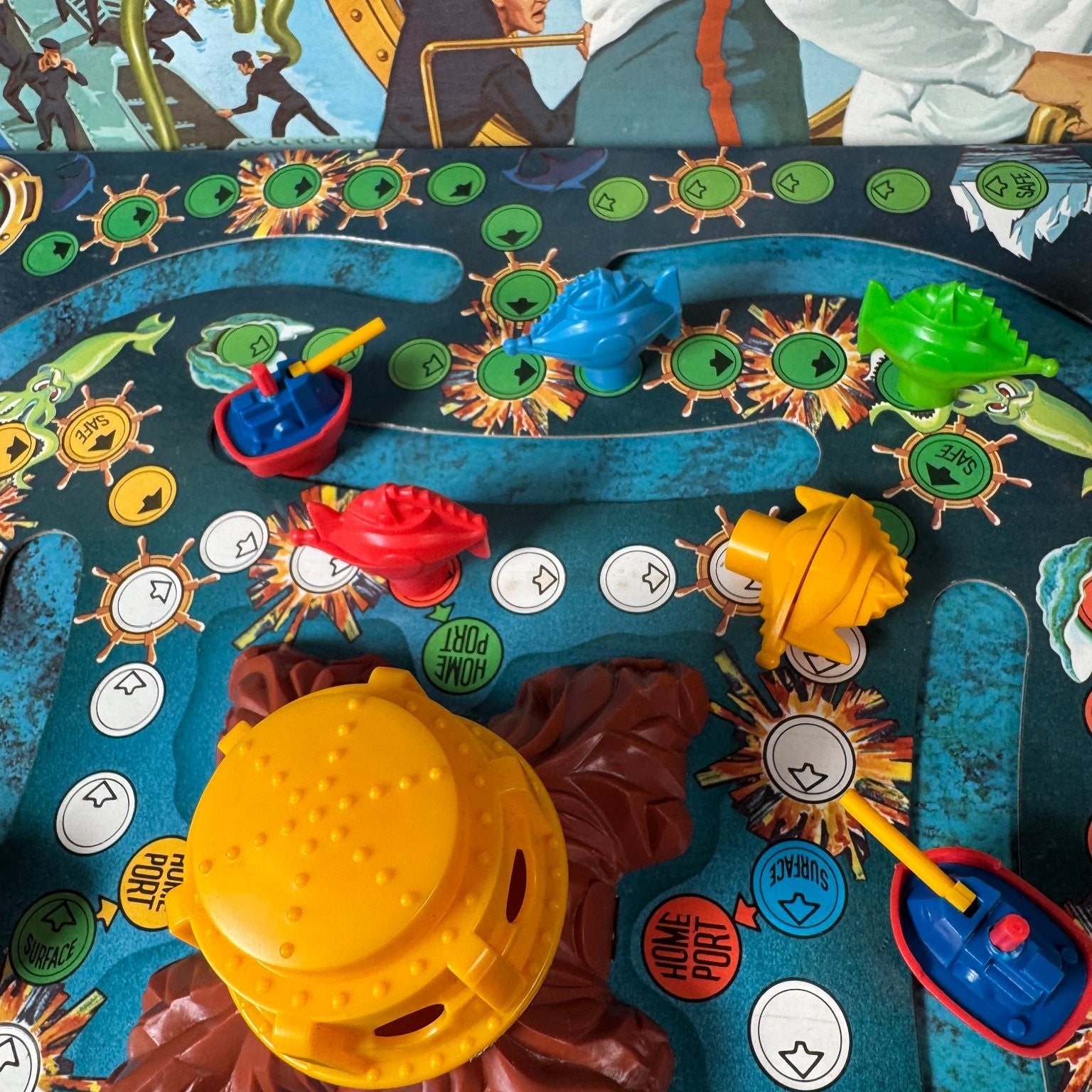 Disney World 20,000 Leagues Under The Sea Game Lakeside Board Game Complete
