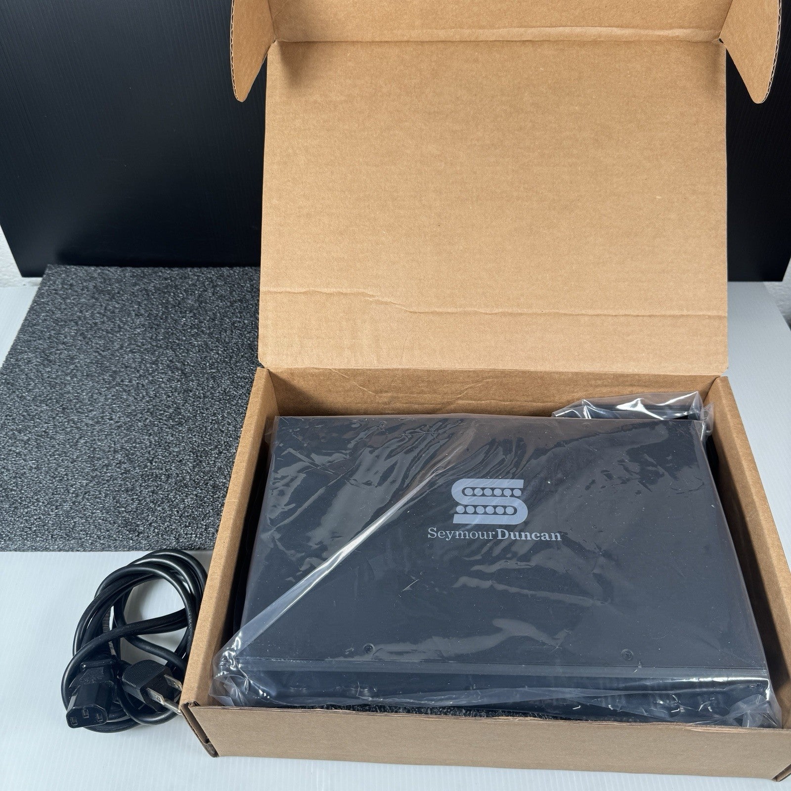 Seymour Duncan PowerStage 700 Guitar Amplifier Open Box Complete