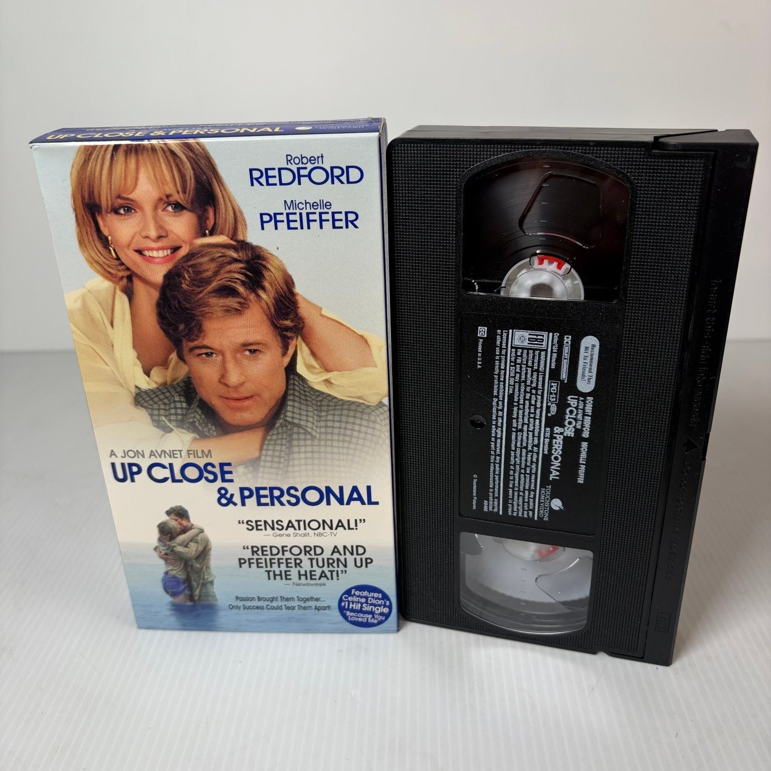 Up Close & Personal VHS 1996 Drama Romance Redford Pfeiffer Touchstone