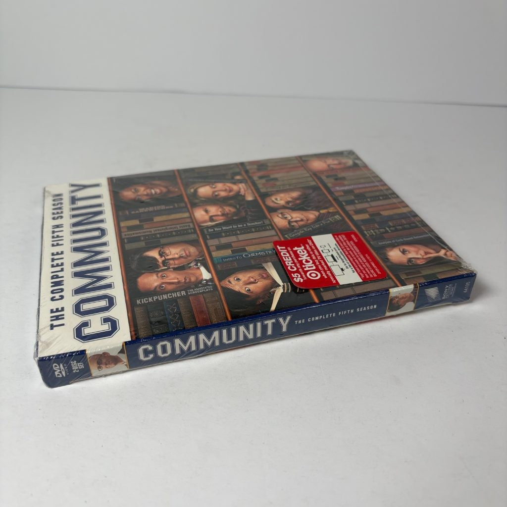 Community The Complete Fifth Season DVD 5 Sony 2 Disc Set All 13 Episodes