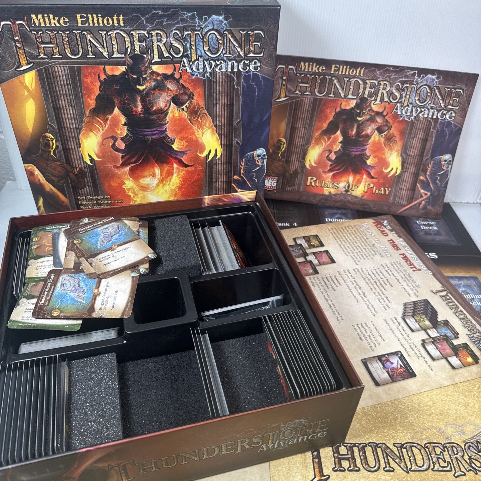 Thunderstone Advance Towers of Ruin Deck Building Game AEG Complete