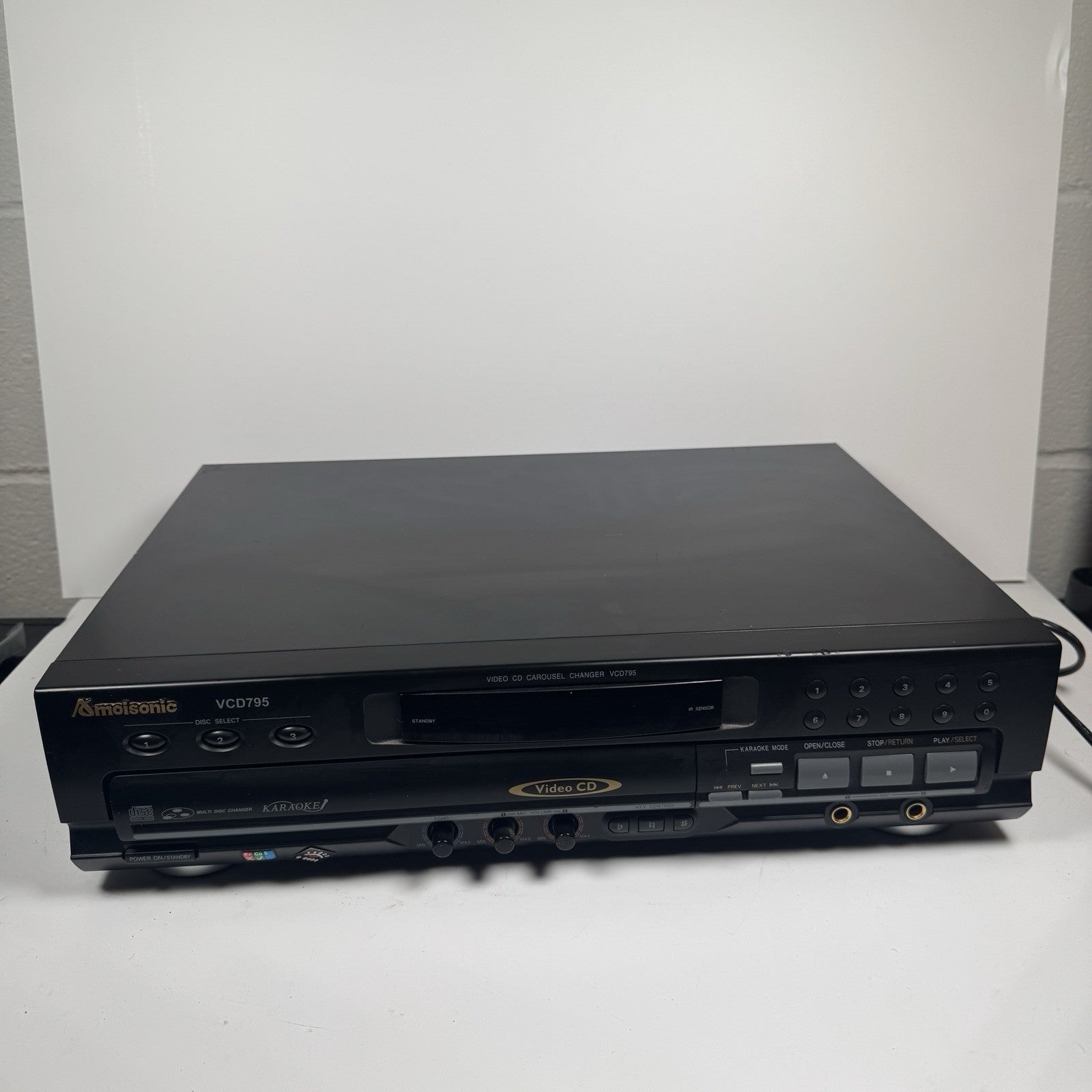 Amoisonic Video CD Player VCD795 w/ 3 Disc Changer & Karaoke Features w/ Cables