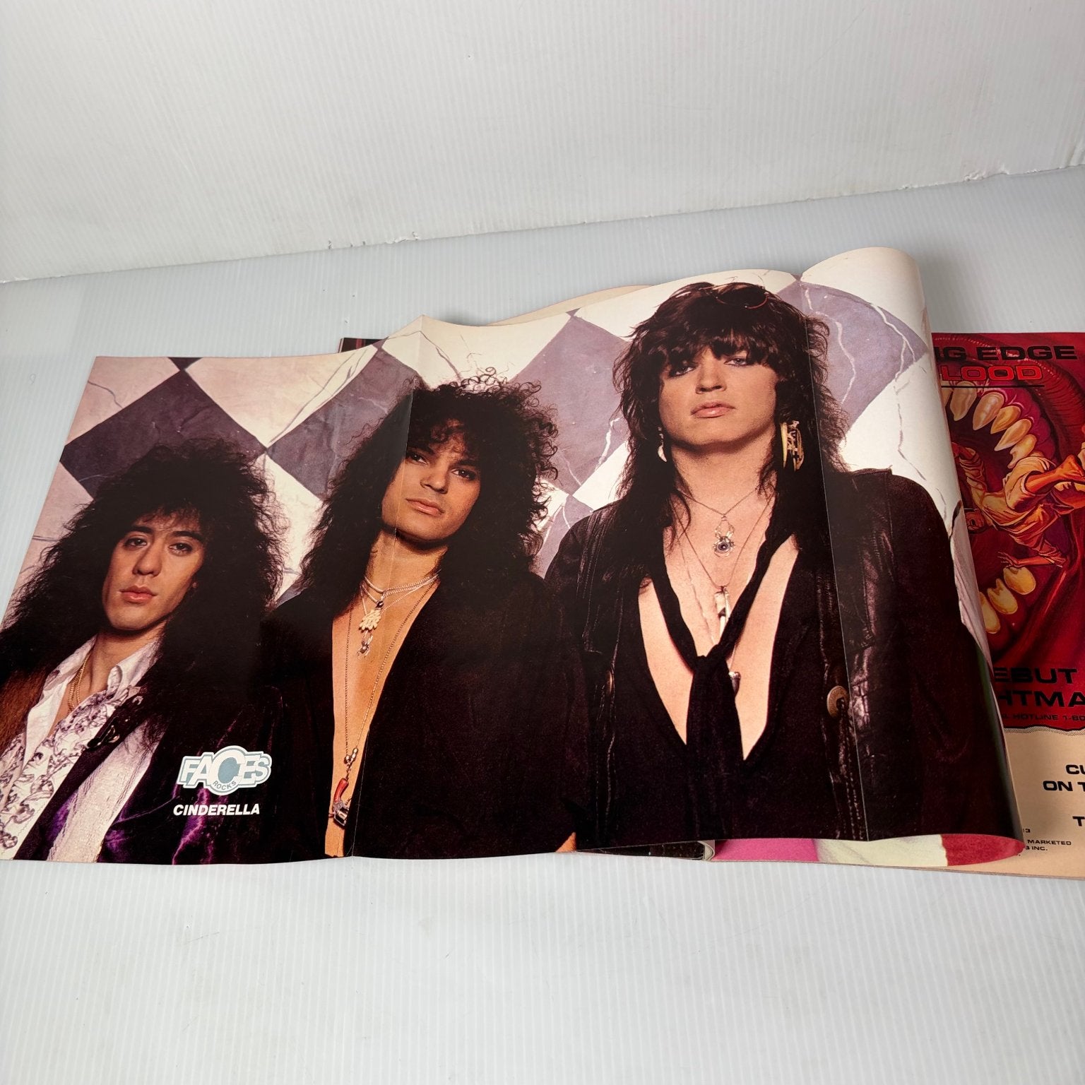 Faces Rocks Magazine September 1988 Van Halen Poison Metal Magazine w/ Posters