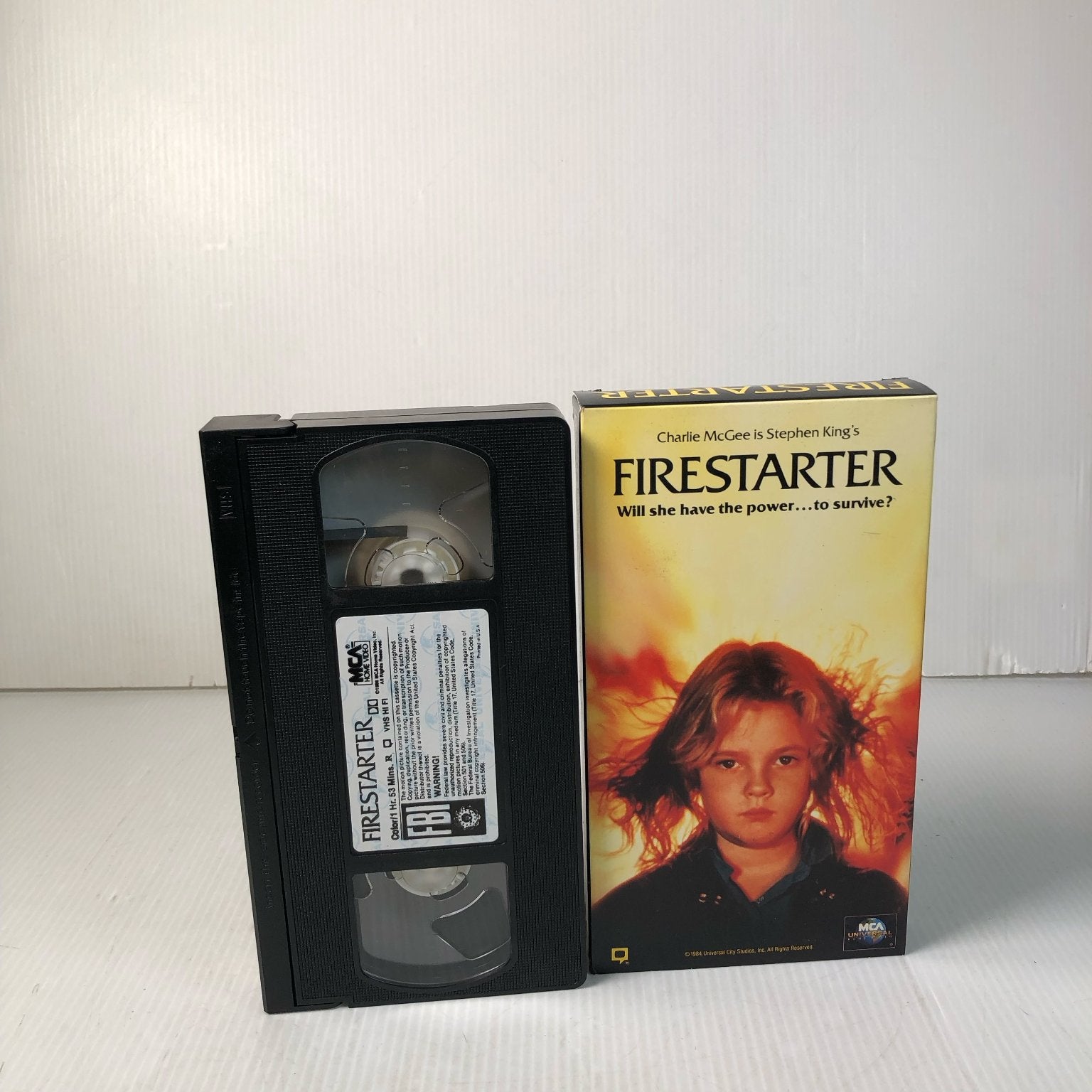 Firestarter VHS 1984 Sci-Fi Horror Stephen King Drew Barrymore MCA Universal