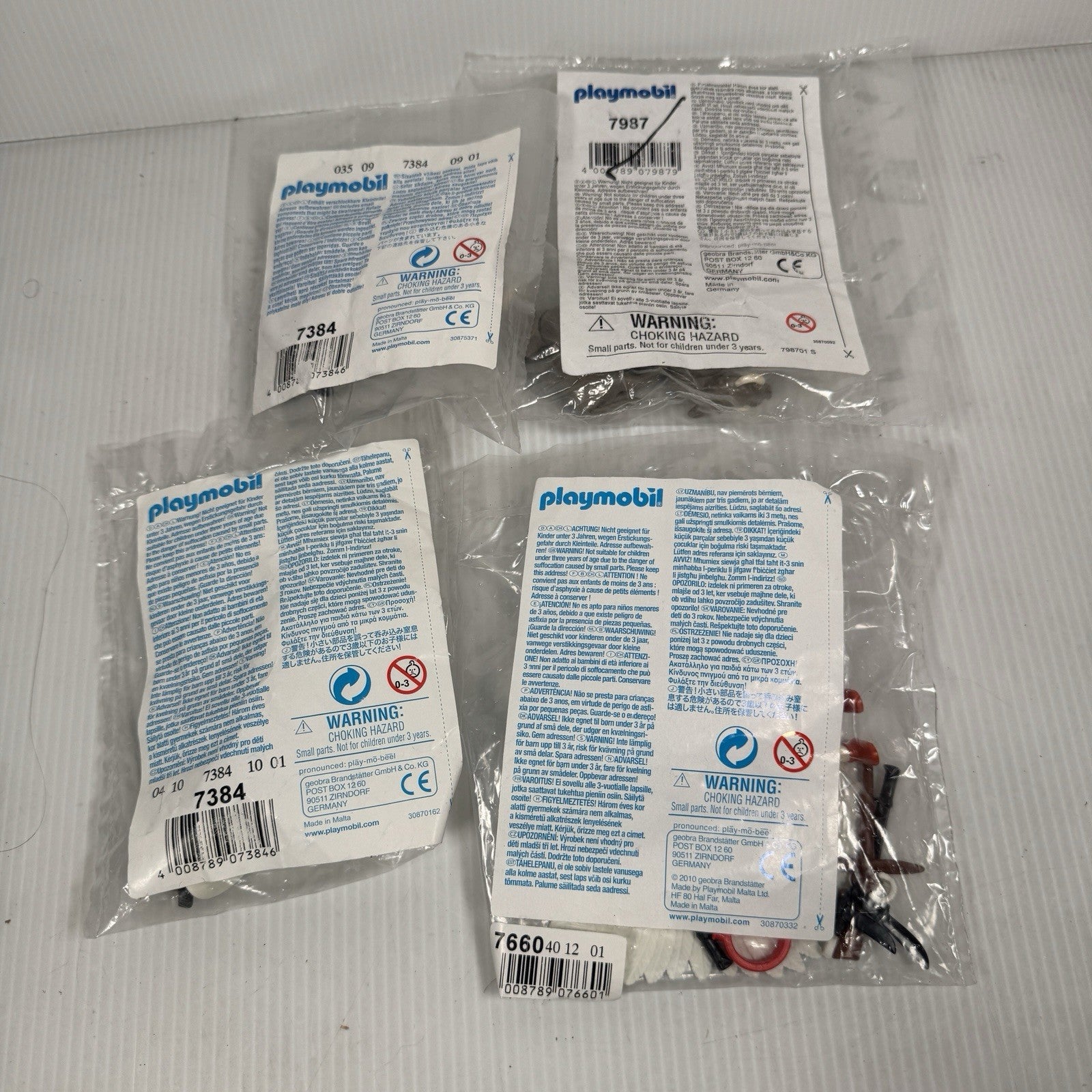 Lot Of 13 Playmobil Minifigures 4 Sealed In Bulk Bags & 9 Opened Blind Bags