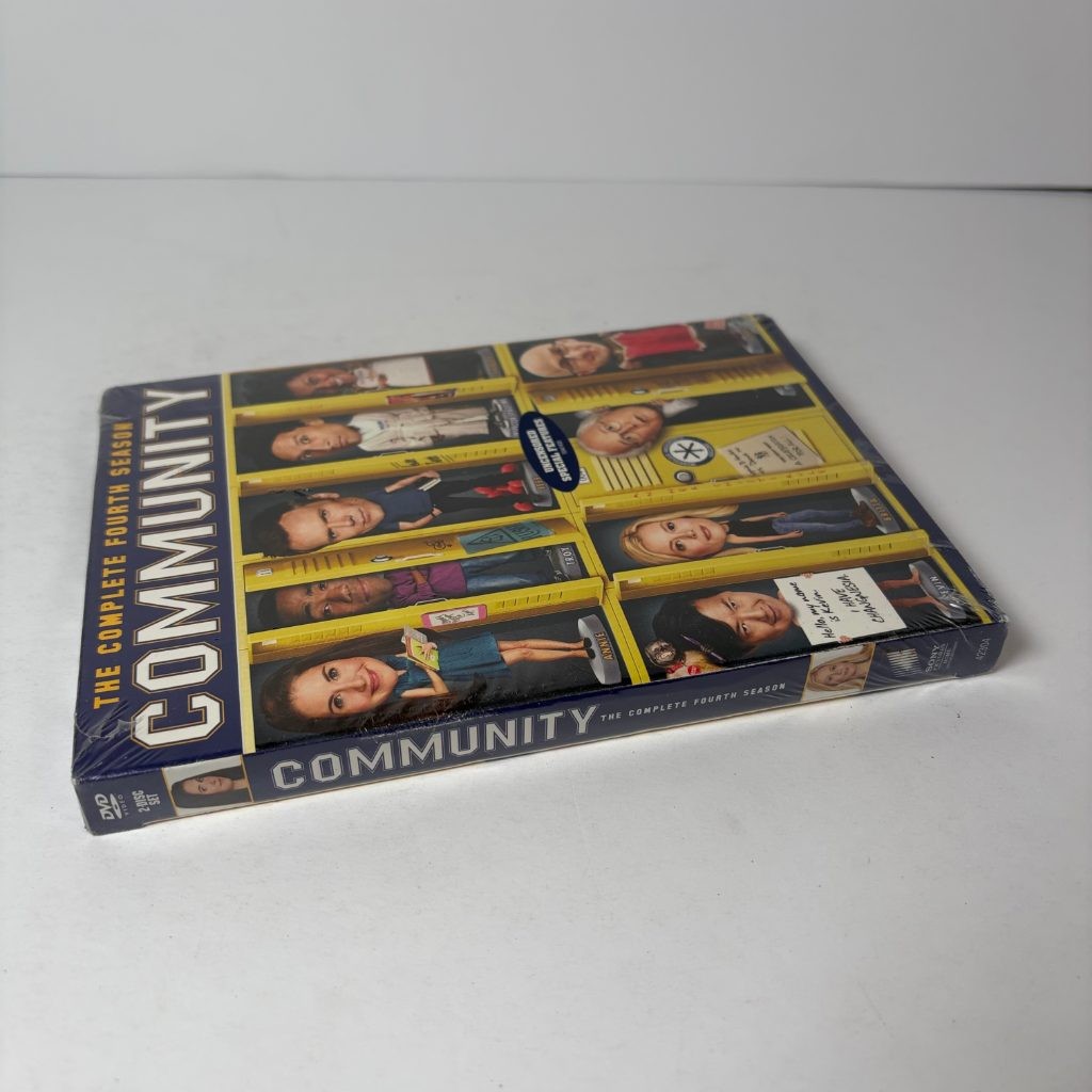 Community The Complete Fourth Season DVD 2-Disc Set Uncensored Special Features