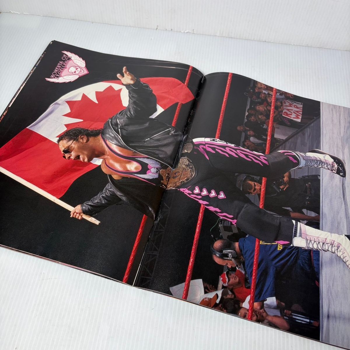 Bret Hart Hit Man WWE Magazine February 2006 Tribute Wrestling Legend