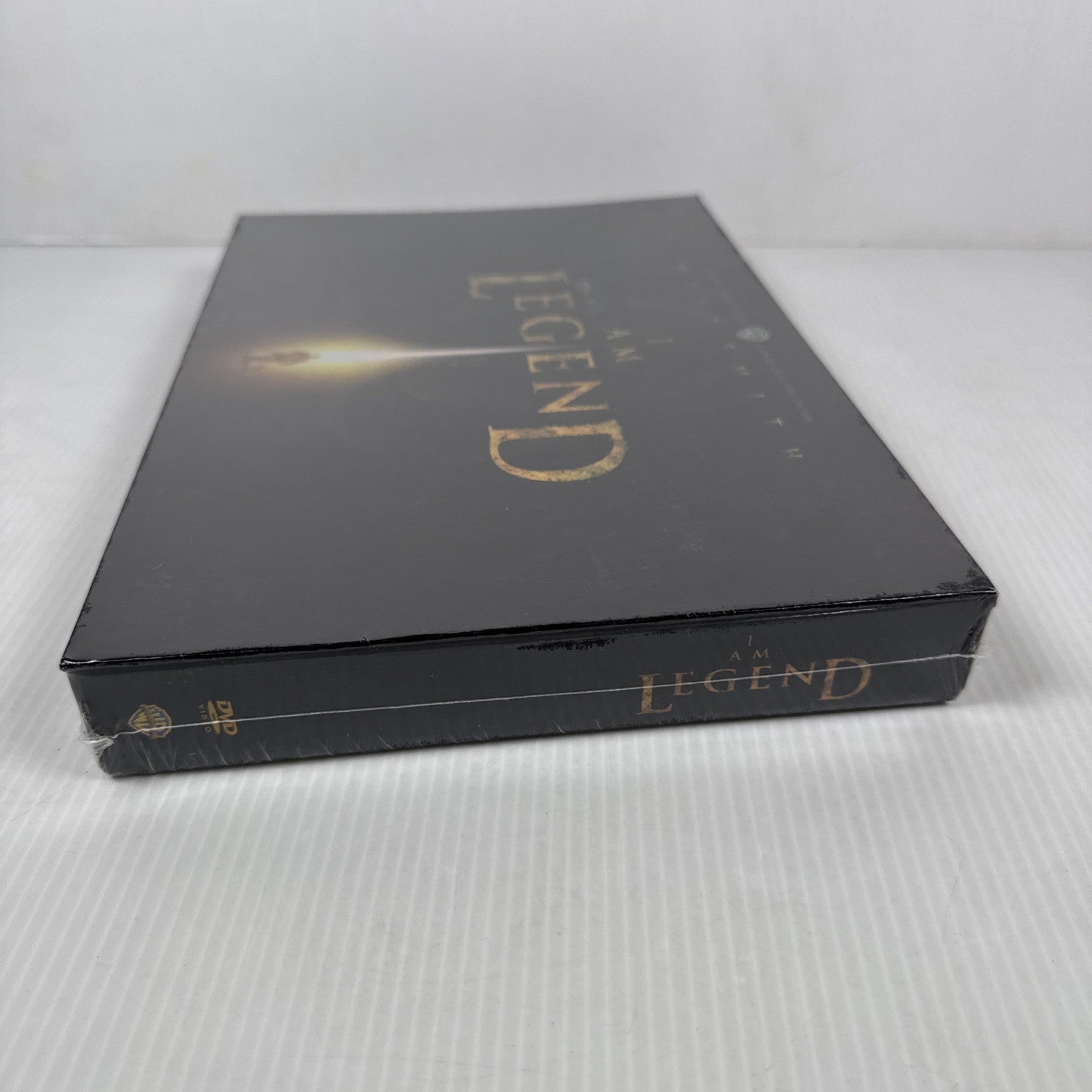I Am Legend 3 disc Ultimate Collector’s Edition DVD set