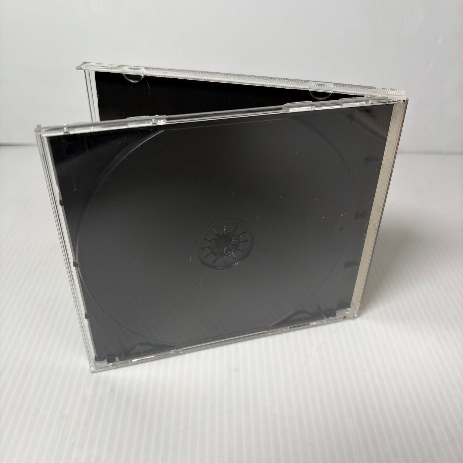 Tomb Raider II Standard PC Video Game Lara Croft Action Adventure