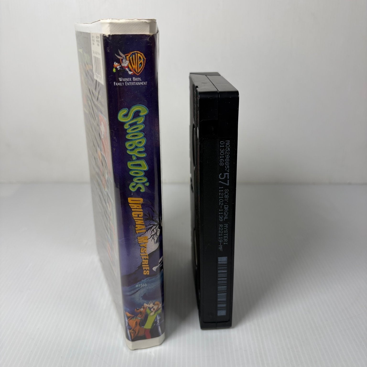 Scooby-Doo's Original Mysteries VHS 1998 Animation Warner Bros in Clamshell Case