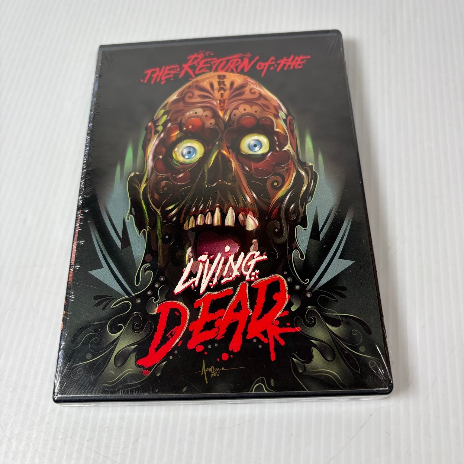 Return of the Living Dead DVD (1985) Dan O'Bannon Horror Zombie Special Features