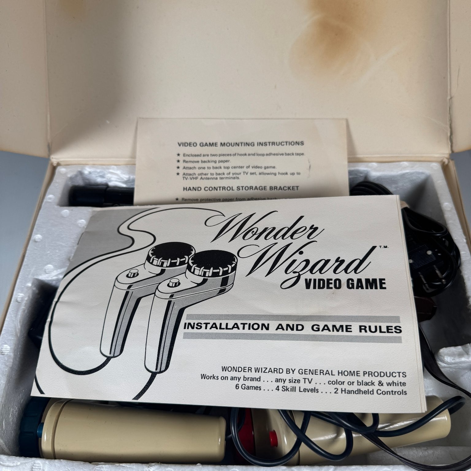 Wonder Wizard Bulls Eye Vintage Home Console Video Game w/ Controllers Untested