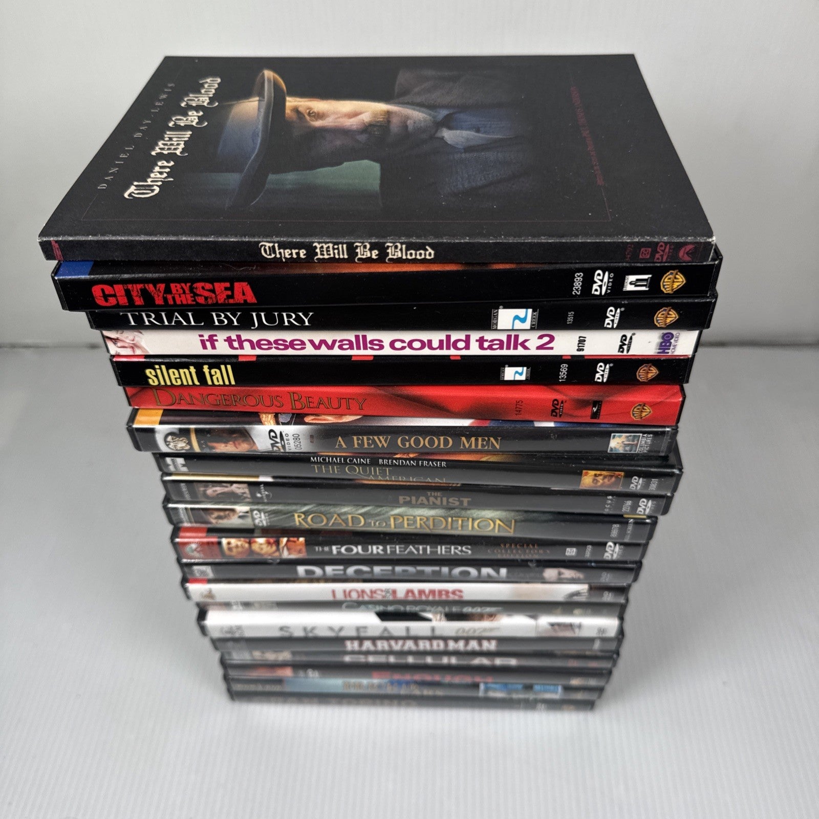 Lot Of 20 Drama Movie DVDs 007, Gran Torino, There Will Be Blood & More