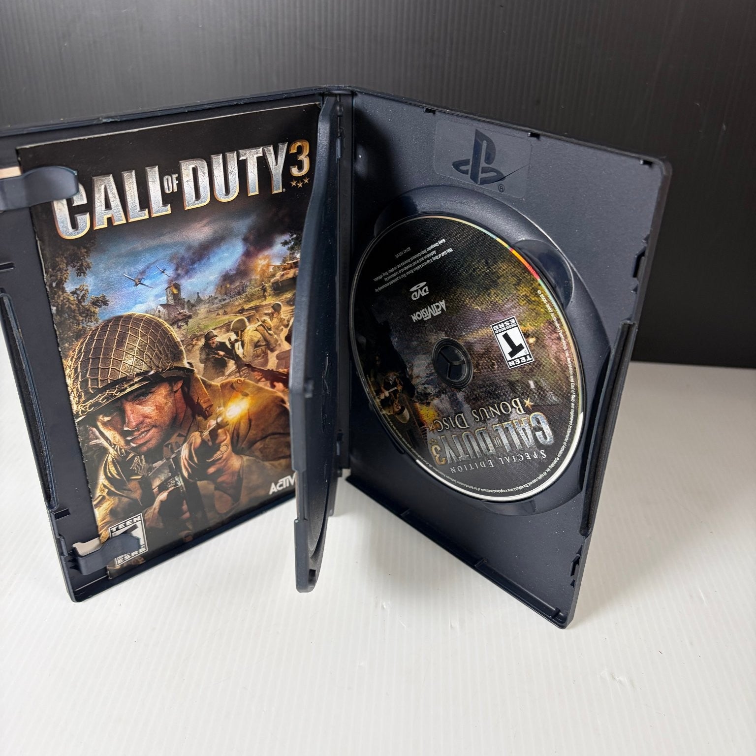 Call of Duty 3 Special Edition PlayStation 2 Video Game Complete CIB