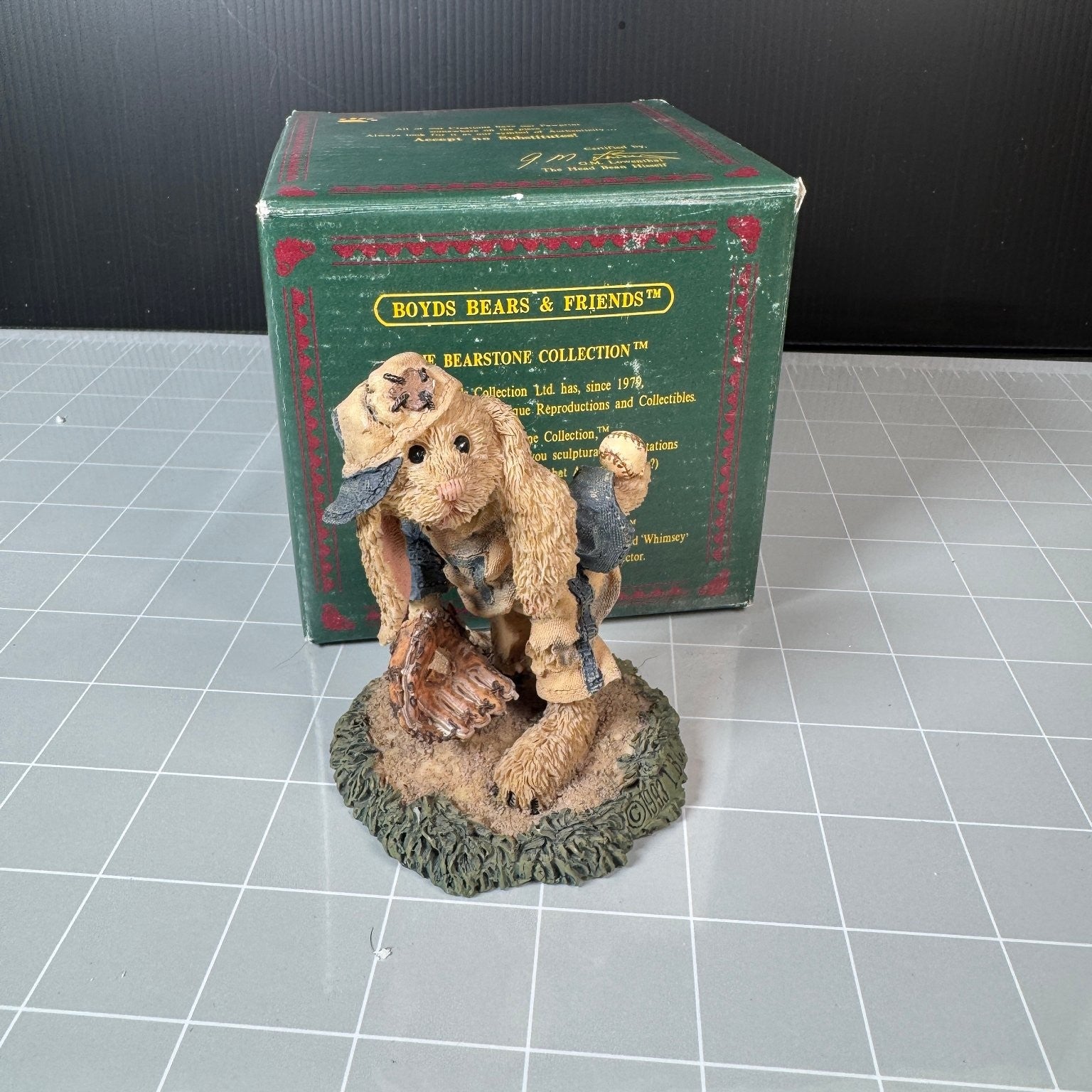 Boyds Bears & Friends Baseball Hare 1993 Resin Statue Vintage