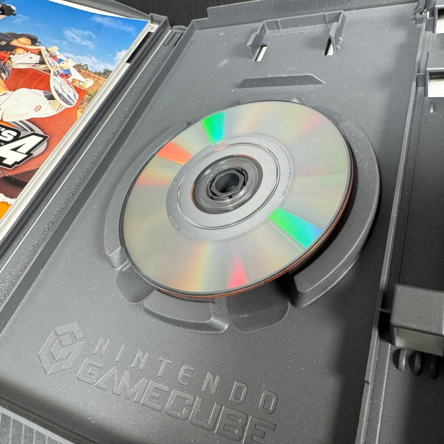 Tony Hawk's Pro Skater 4 Nintendo GameCube Complete CIB Video Game Multiplayer