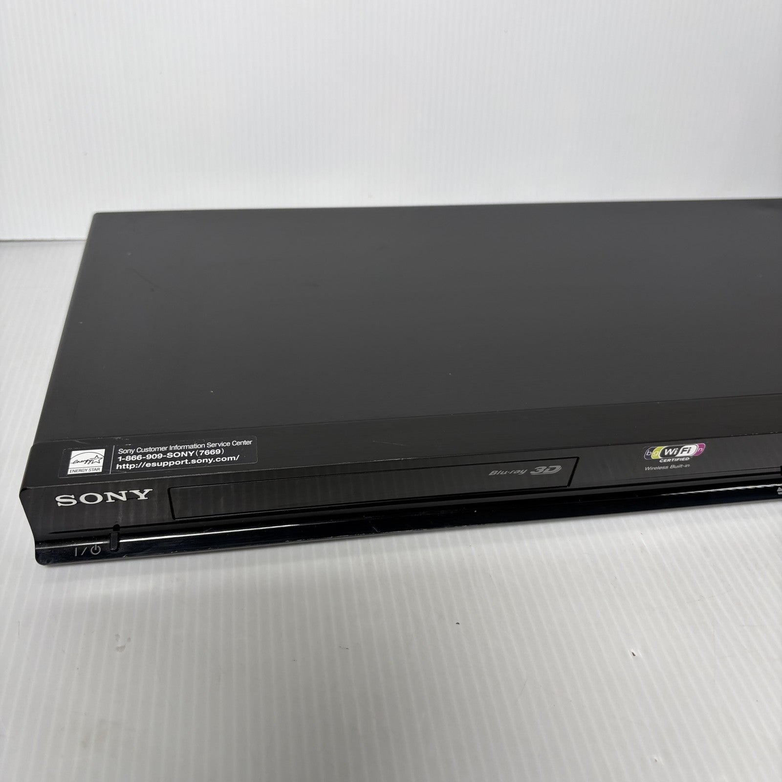 Sony BDP-S580 Blu-ray Disc DVD Player 3D Wi-Fi HDMI USB BD-Live Black