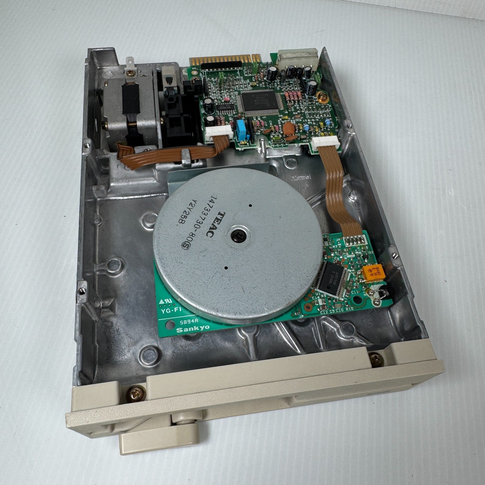 Vintage Teac 14733730-80 5.25" Floppy Disc Drive Untested AS IS For Parts