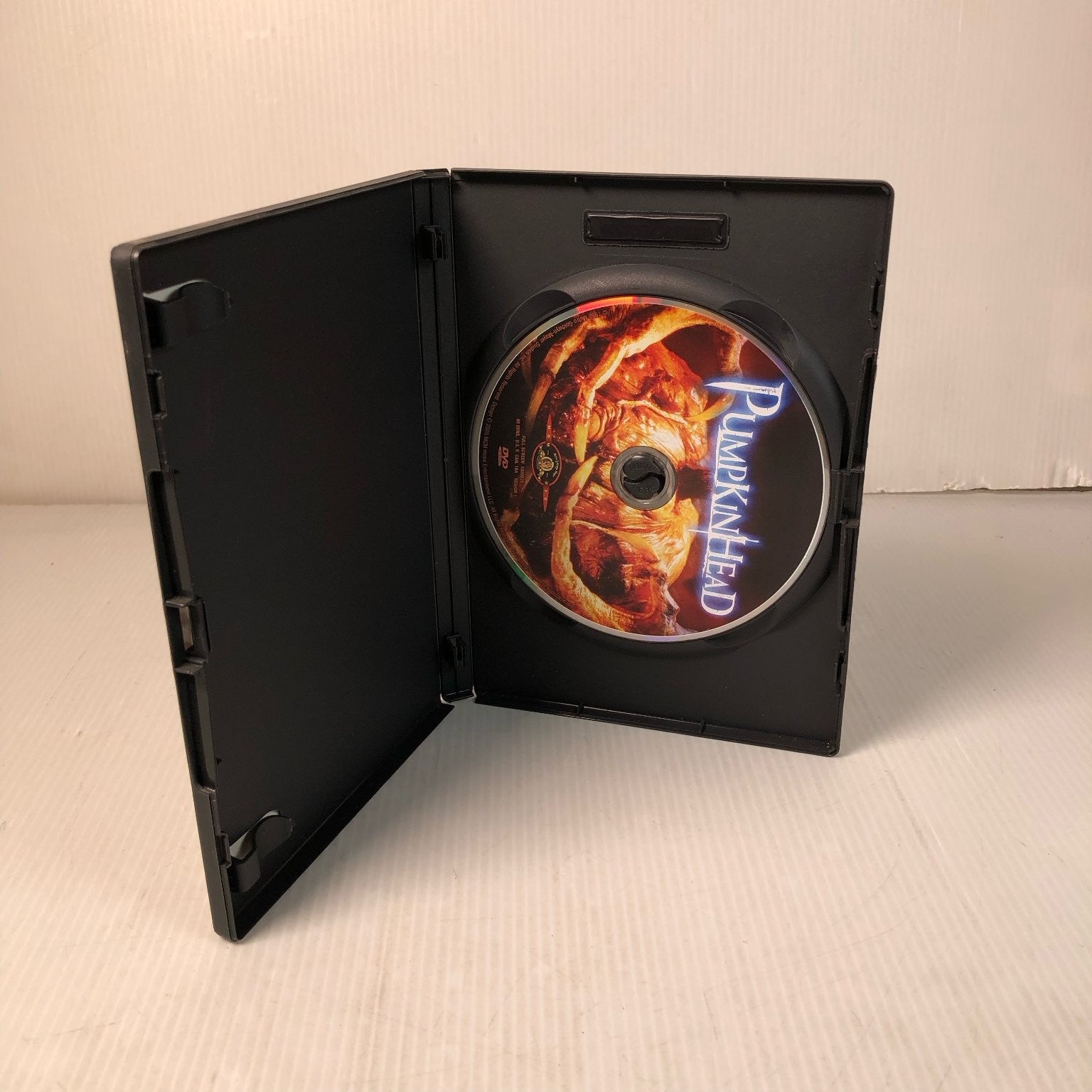 Pumpkinhead DVD 2000 Lance Henriksen Stan Winston Cult Classic Horror Film