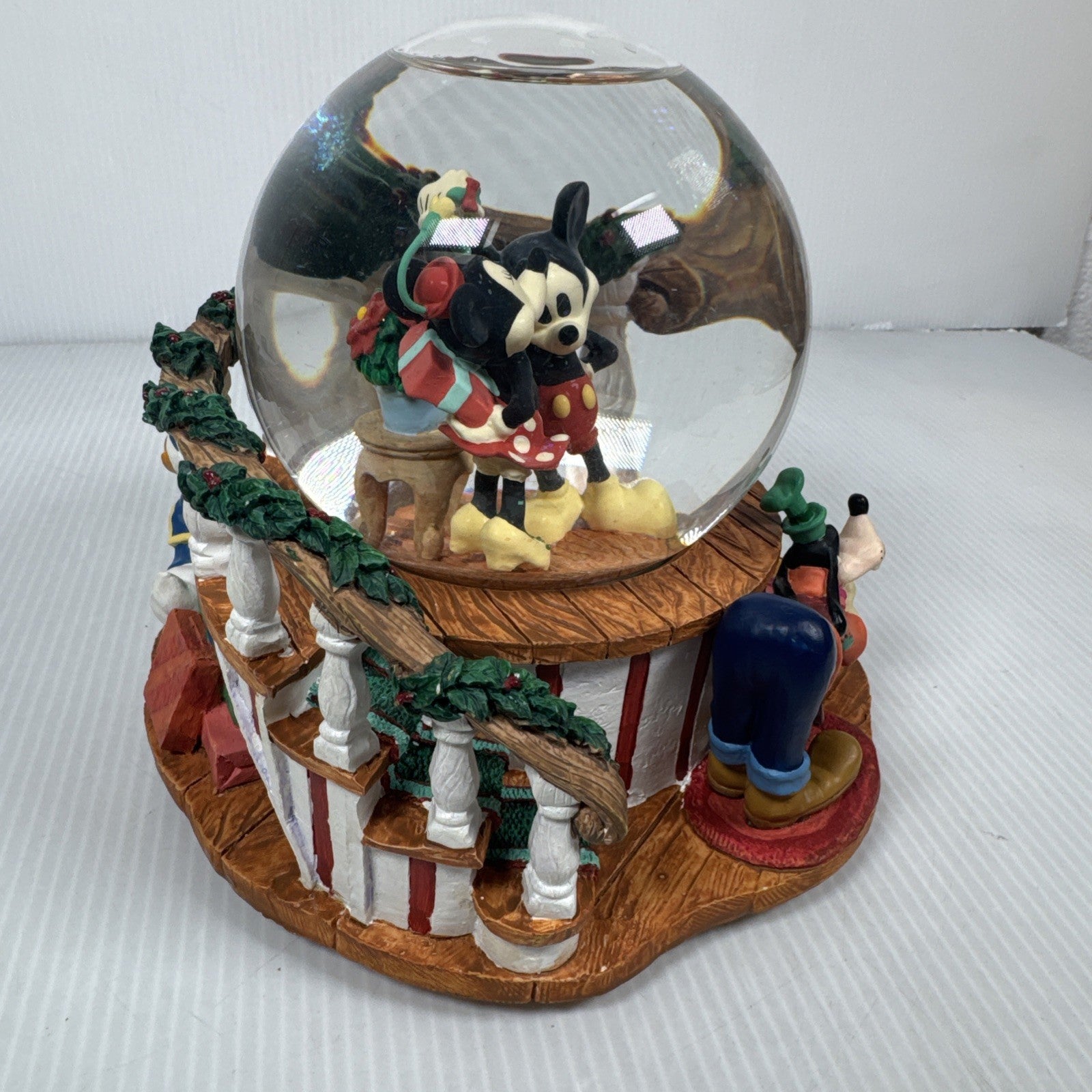 Vintage Rare Disney Mickey and Minnie Goofy "Santa Is Comin To Town” Snow Globe