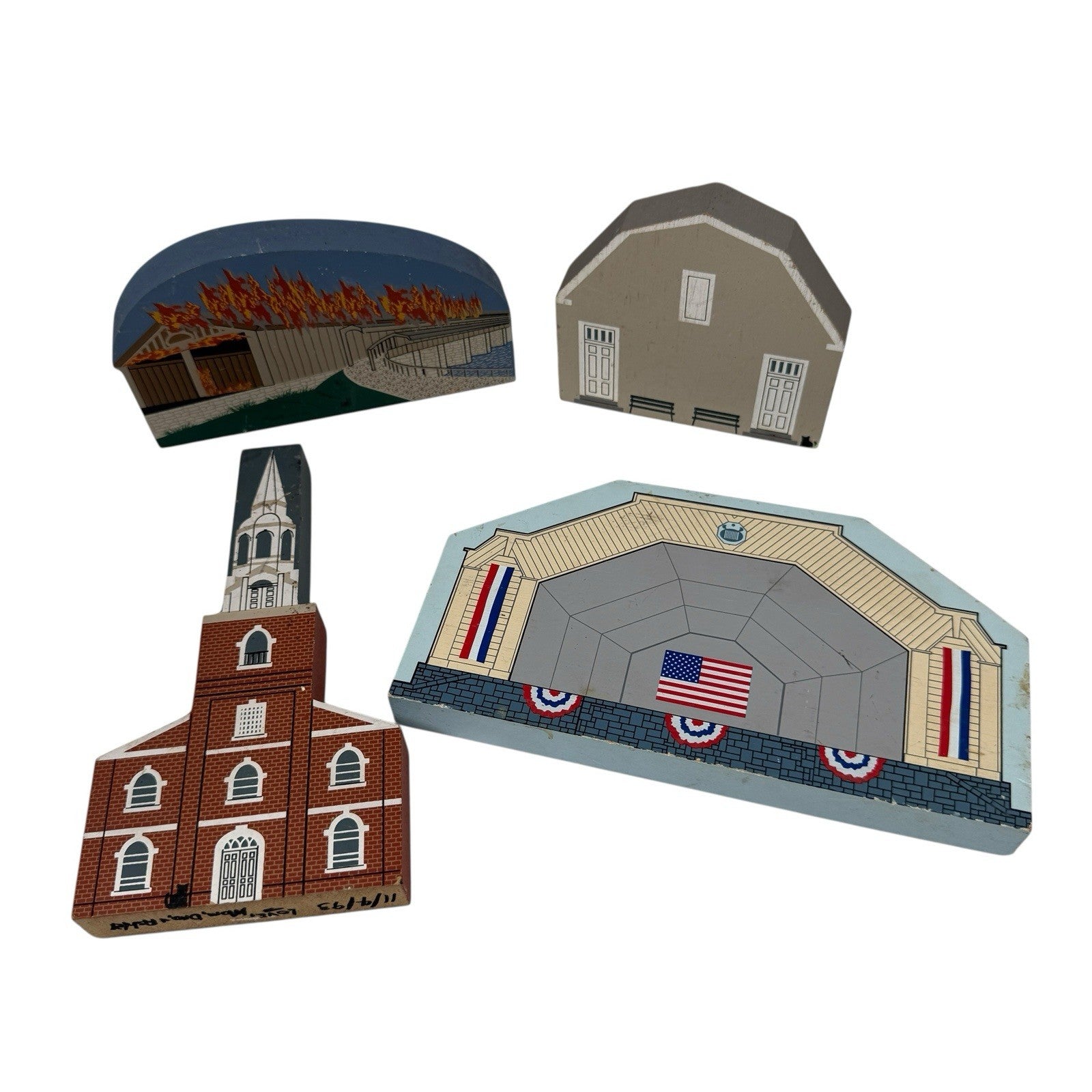 Lot Of 4 Wooden Houses 90s & 2000s Lancaster Area Cat’s Meow & Unbranded