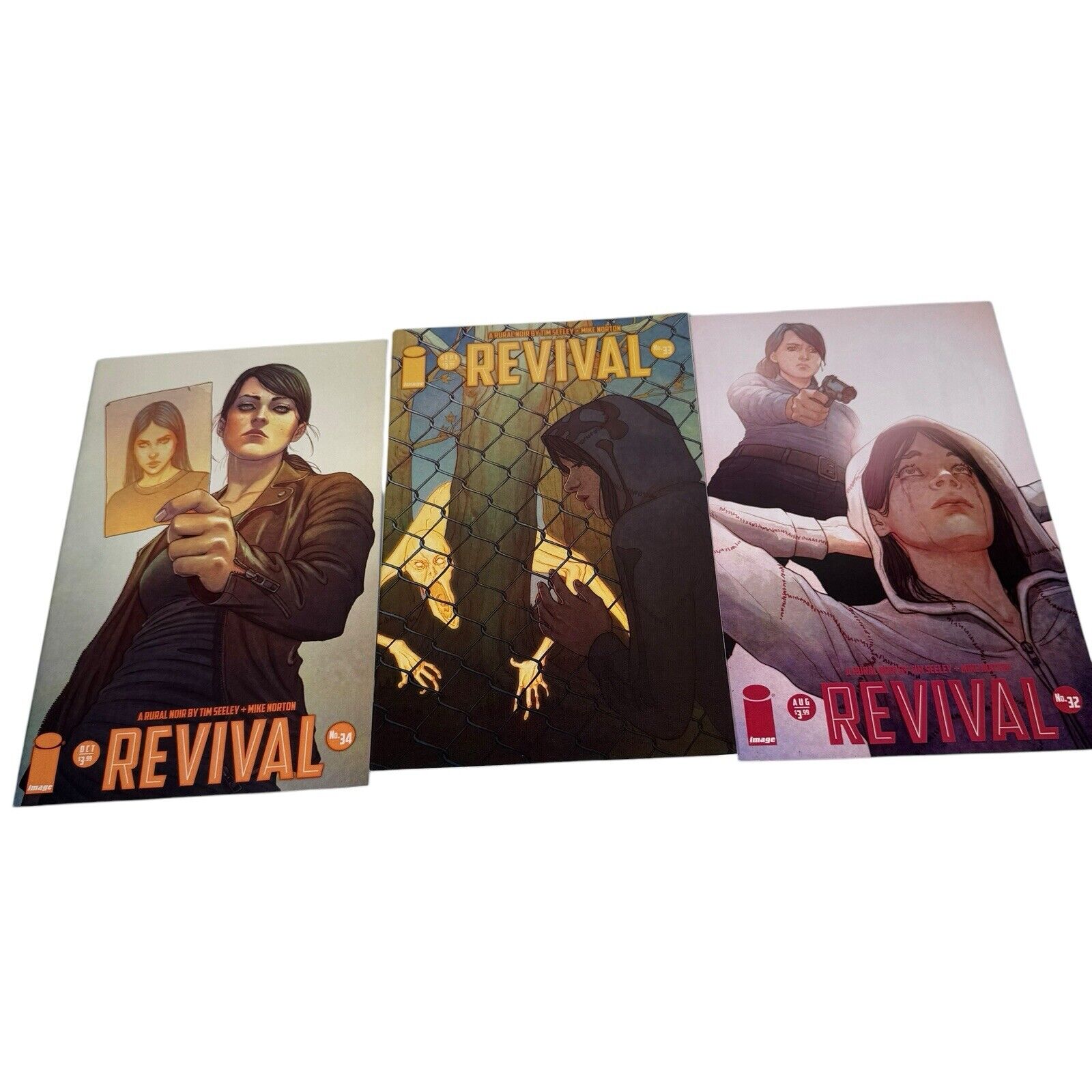 Revival Mixed Lot 15 Comics Tim Seeley Covers 1, 10, 13-17, 22, 28-31, 32-34