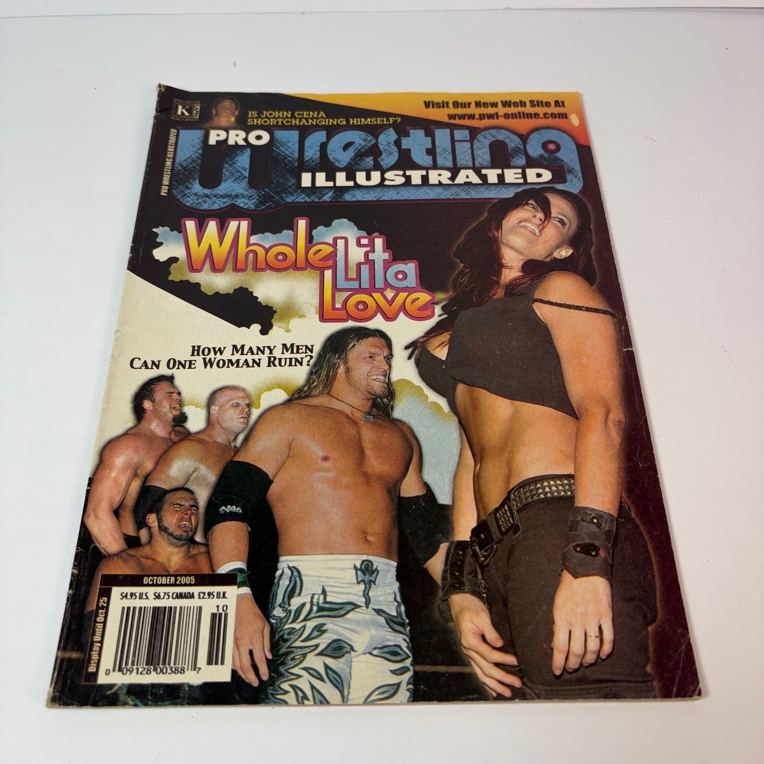 Pro Wrestling Illustrated October 2005 Lita Edge Magazine Wrestling PWI
