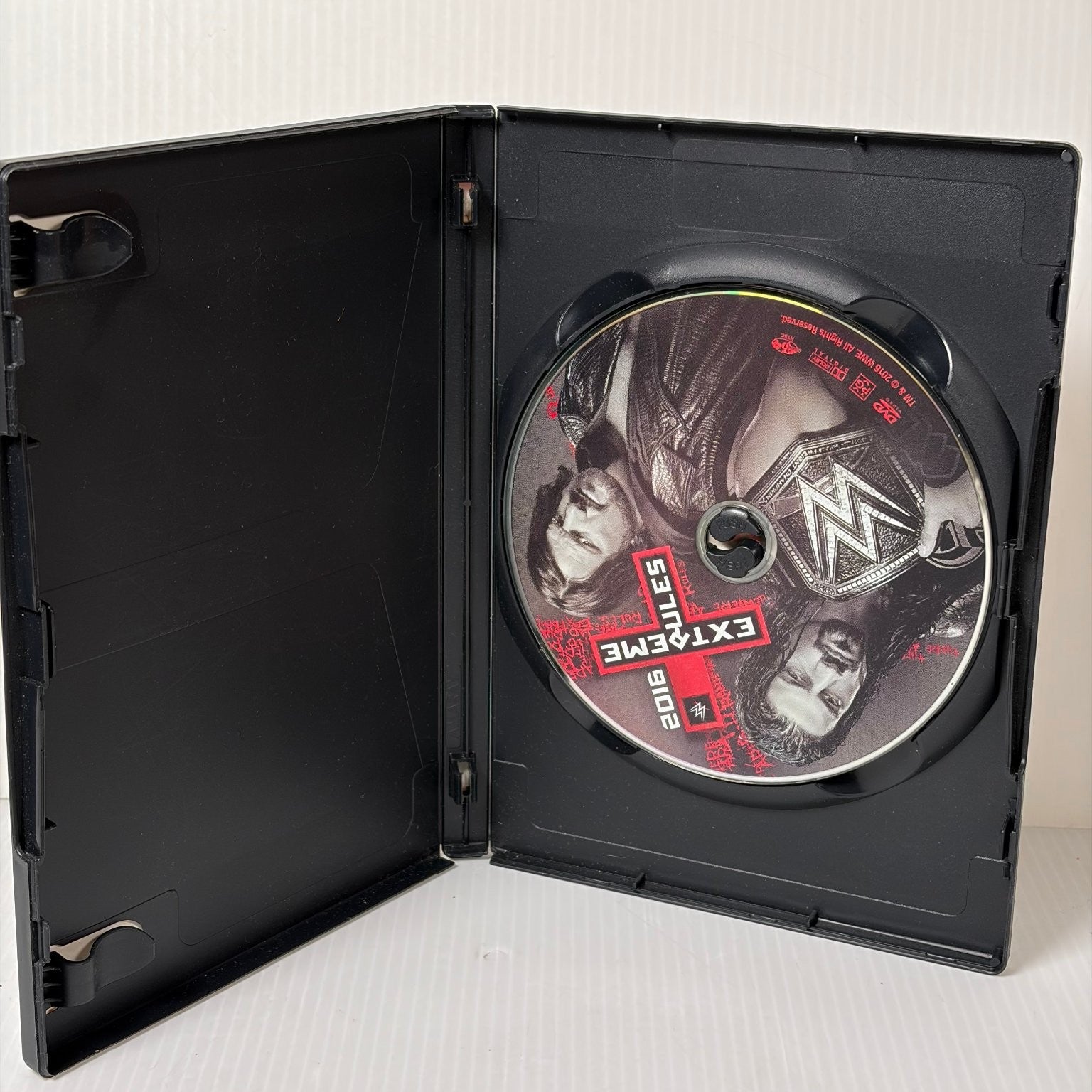 WWE Extreme Rules 2016 DVD