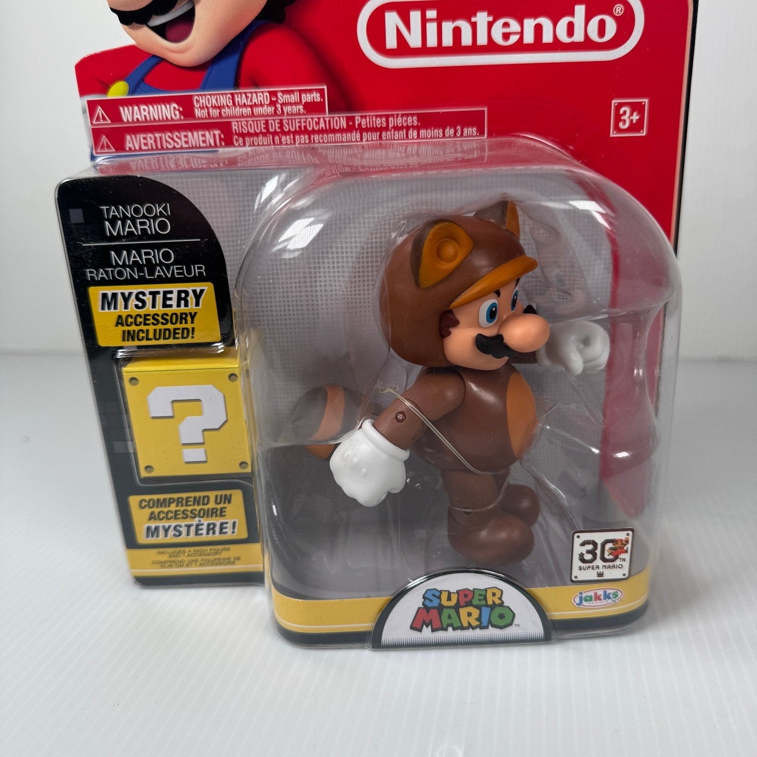 World of Nintendo Tanooki Mario Super Mario 4" Figure w/ Accessory Series 1-4