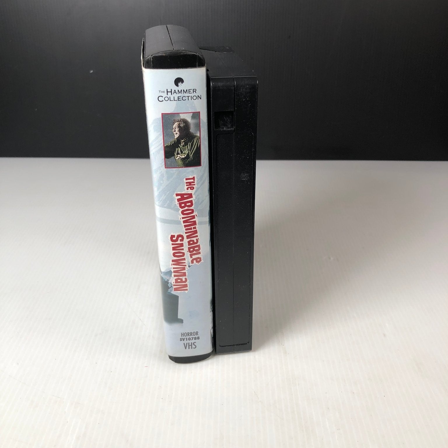 The Abominable Snowman VHS 1987 Horror Hammer Collection Anchor Bay Clamshell