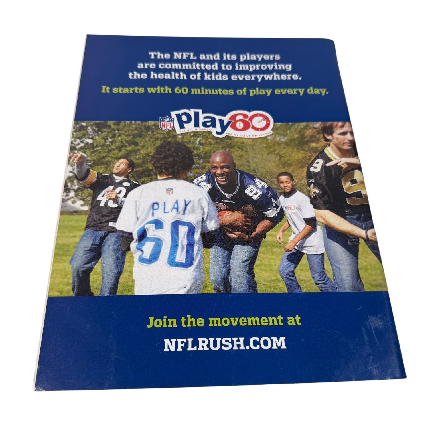 Sports Illustrated Kids Magazine May 2010 Kobe Bryant Novak Djokovic RC Cards