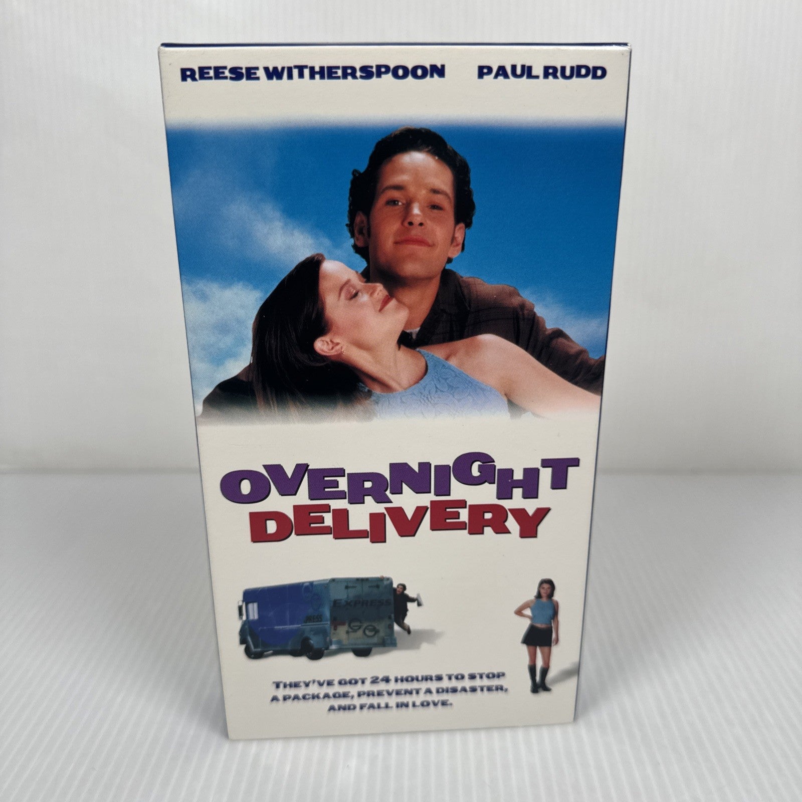 Vintage Overnight Delivery (VHS) Reese Witherspoon & Paul Rudd College Comedy