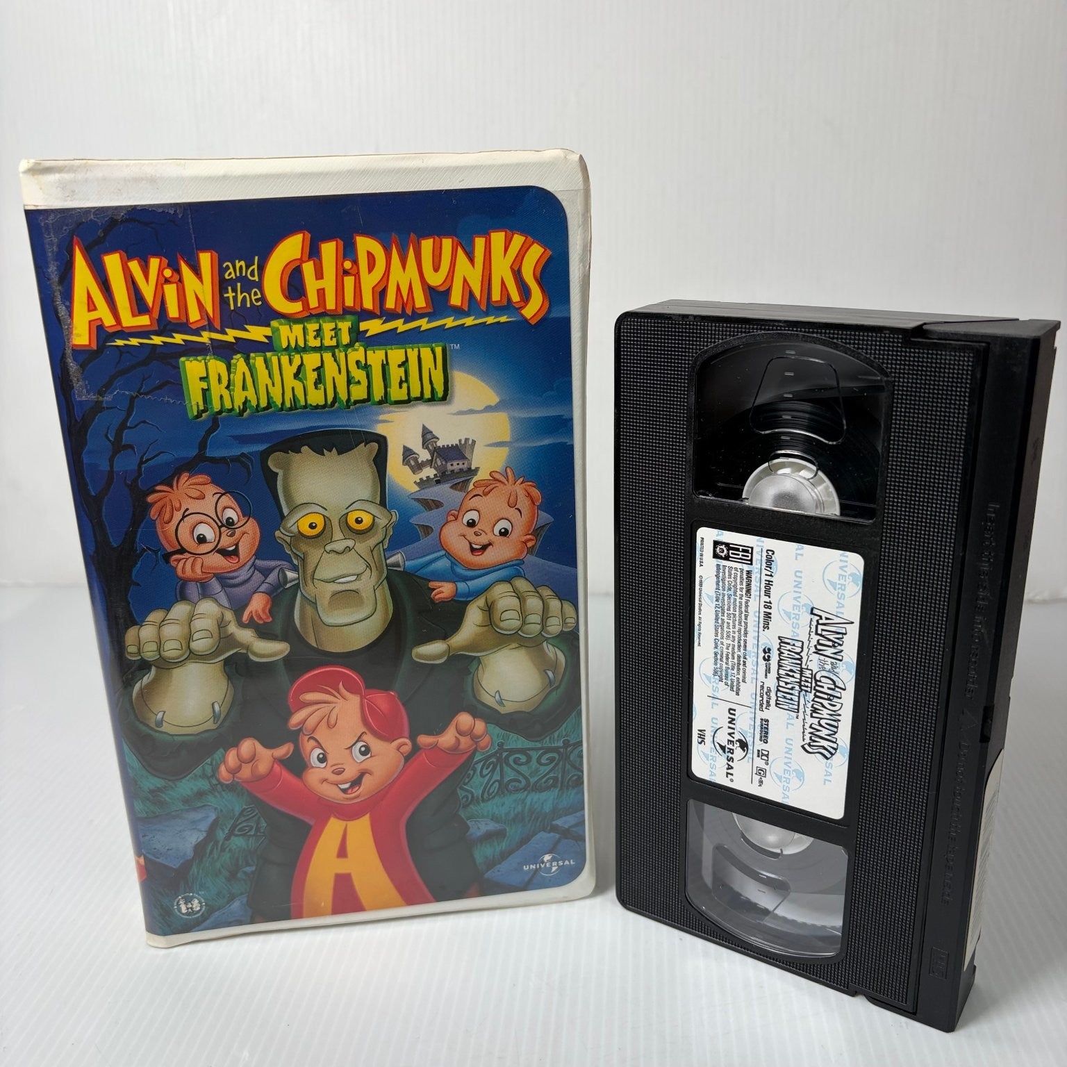 Alvin and the Chipmunks Meet Frankenstein VHS 1999 Animated Family Clamshell