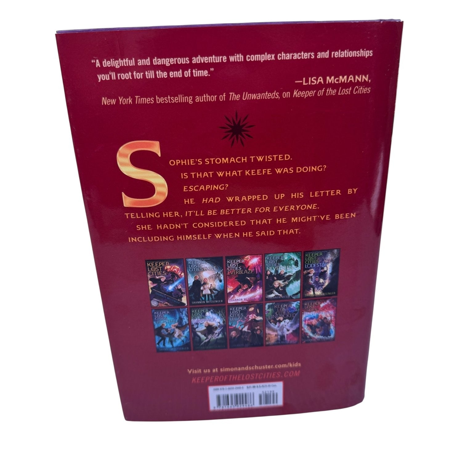 Keeper of the Lost Cities Stellarlune Messenger 2022 Barnes & Noble Exclusive HC