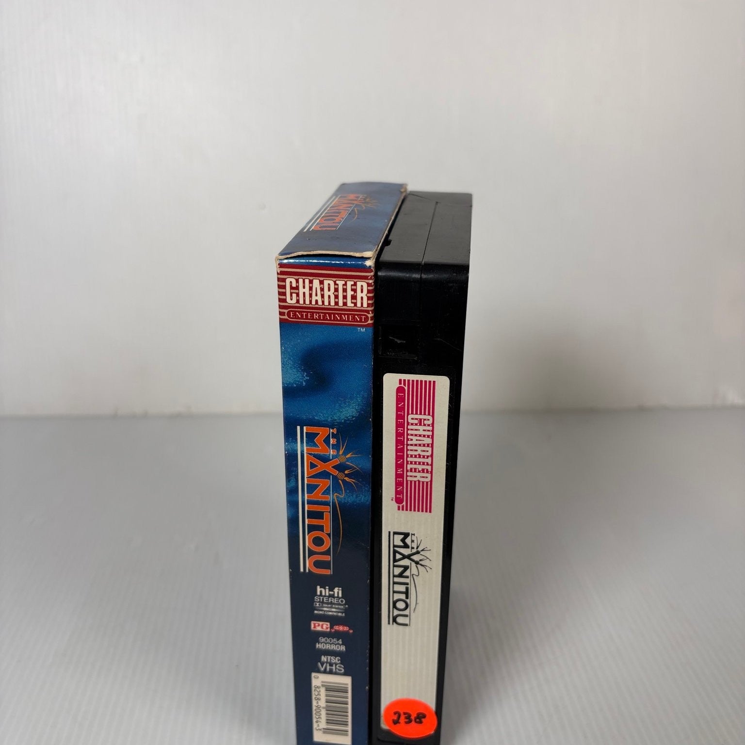 The Manitou VHS 1978 Supernatural Horror Charter Entertainment