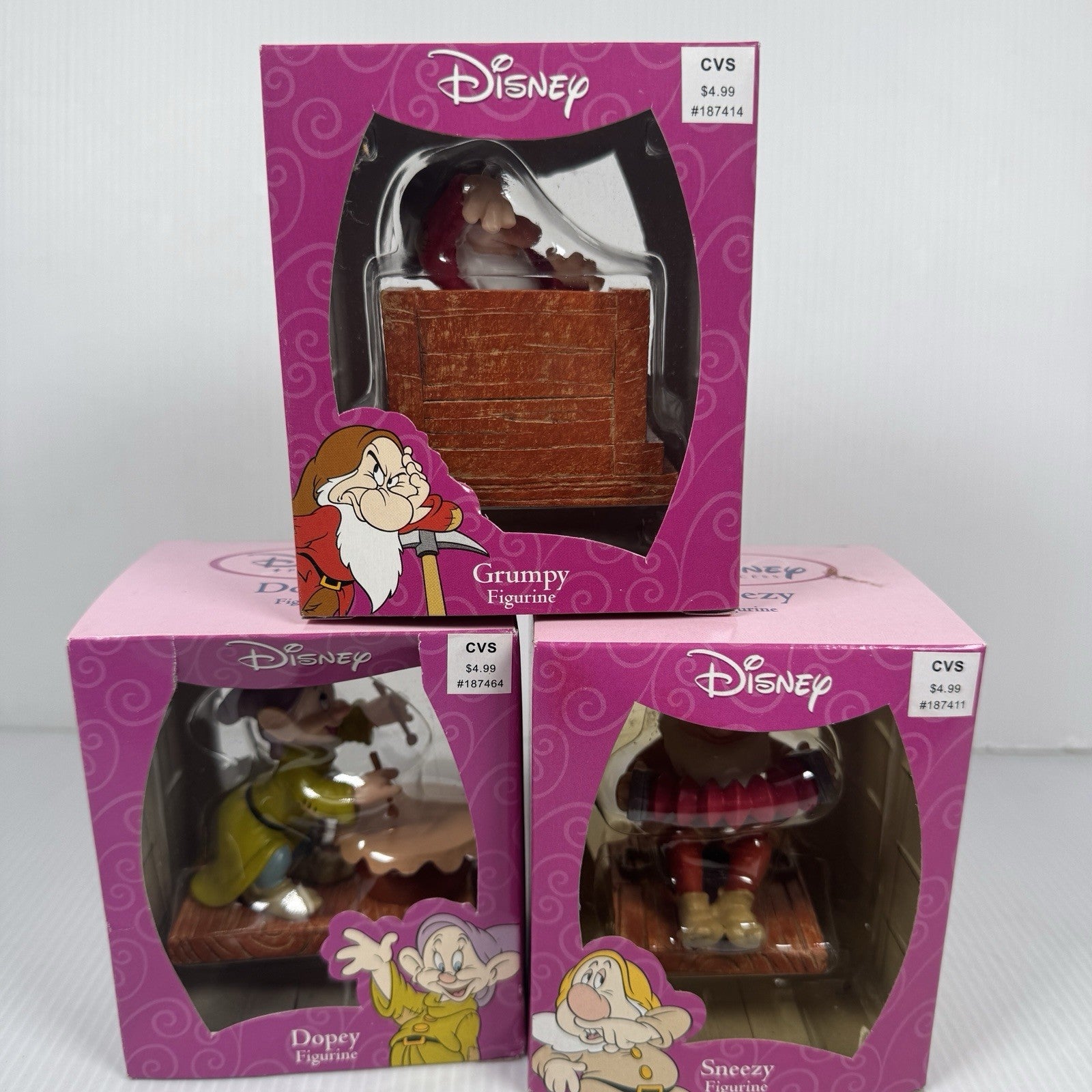 Disney Enesco Snow White & The Seven Dwarfs 65th Anniversary Collector Set