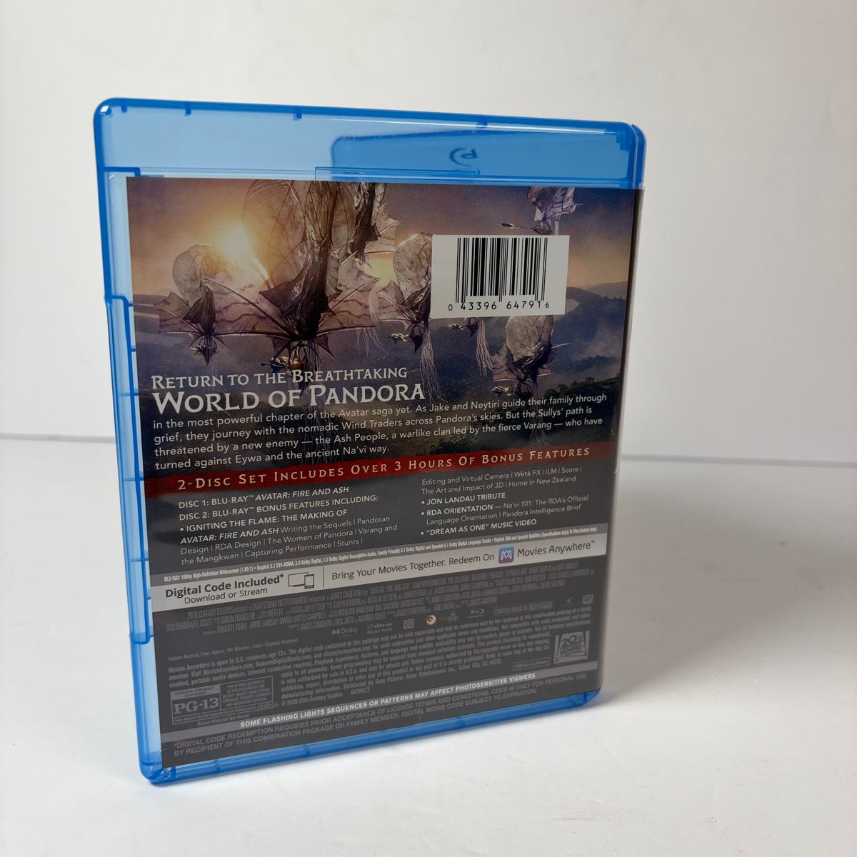 Avatar Fire and Ash Blu-Ray 2017 2-Disc Set Bonus Features
