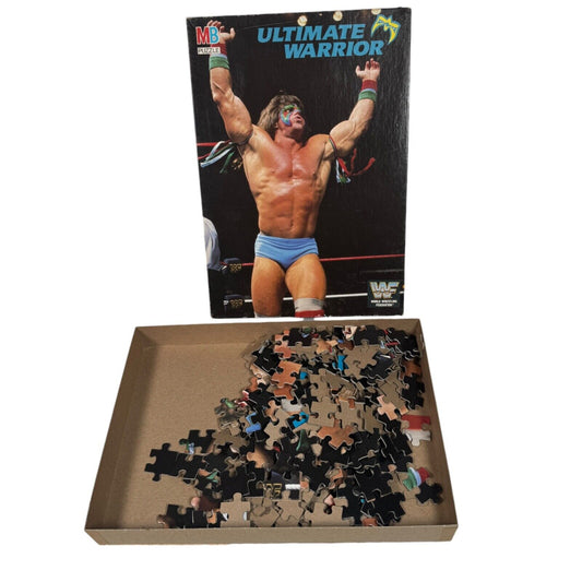 VTG Milton Bradley WWF Wrestling Superstars Ultimate Warrior 250 pc Puzzle