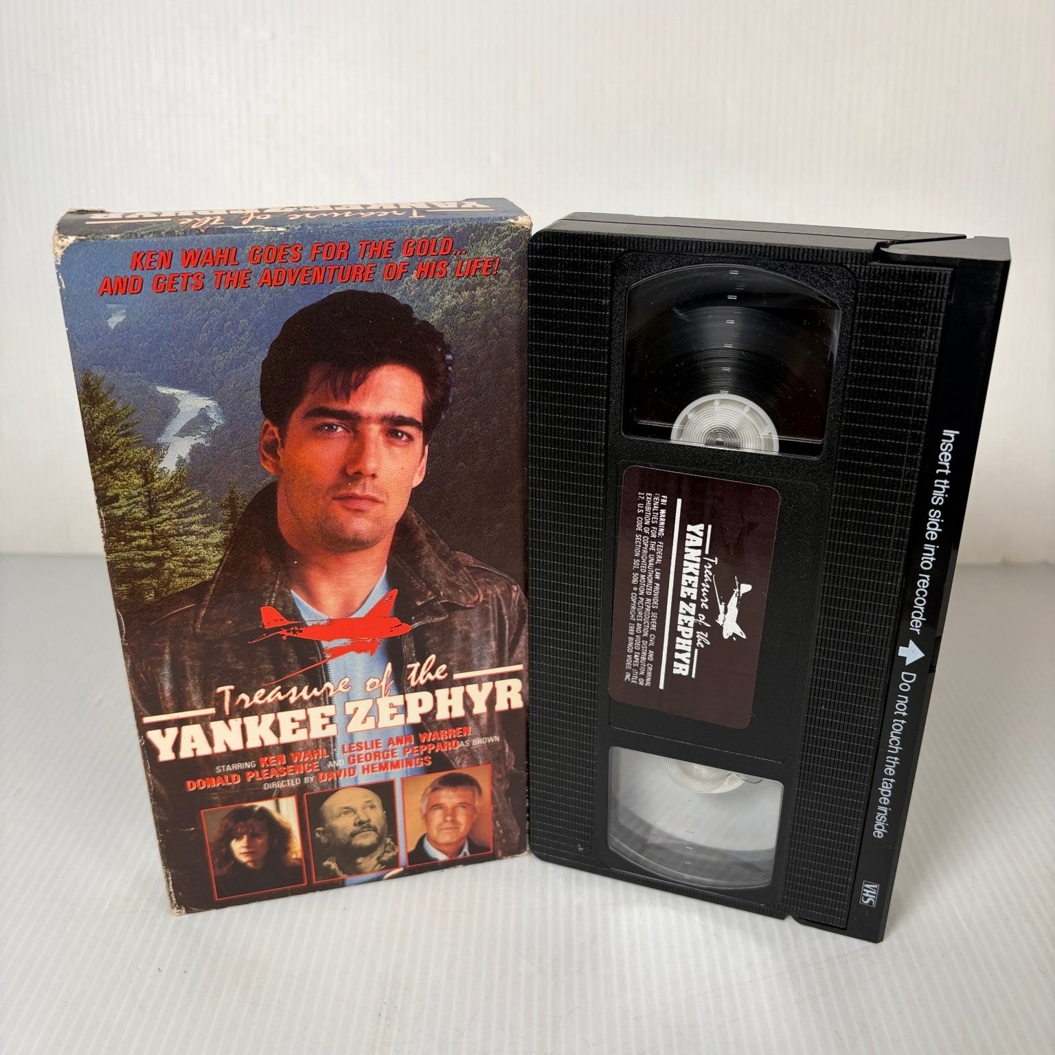 Treasure of The Yankee Zephyr VHS 1981 Action Adventure World Wide Video