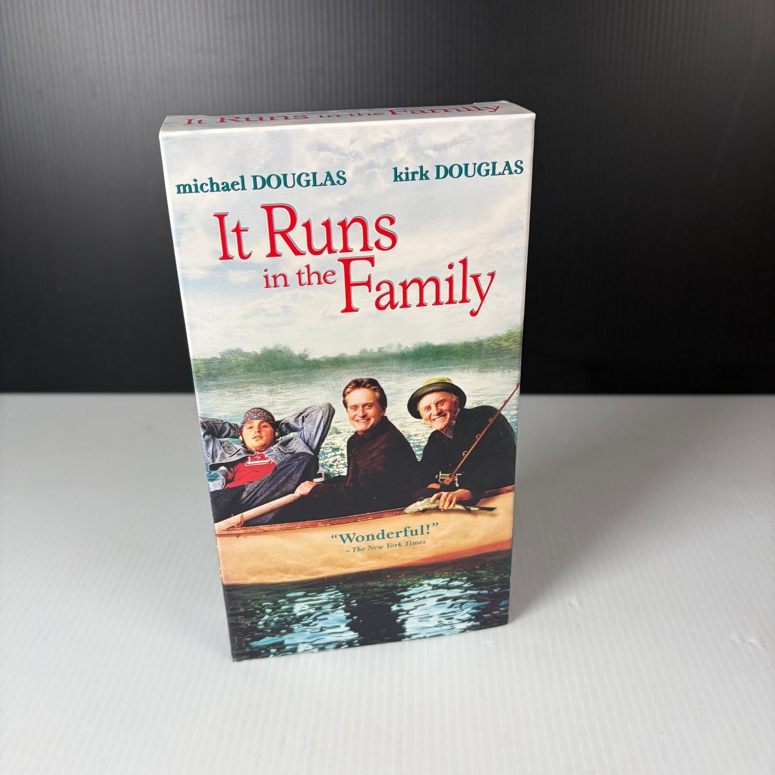 It Runs in the Family VHS 2003 Drama Family MGM Home Entertainment