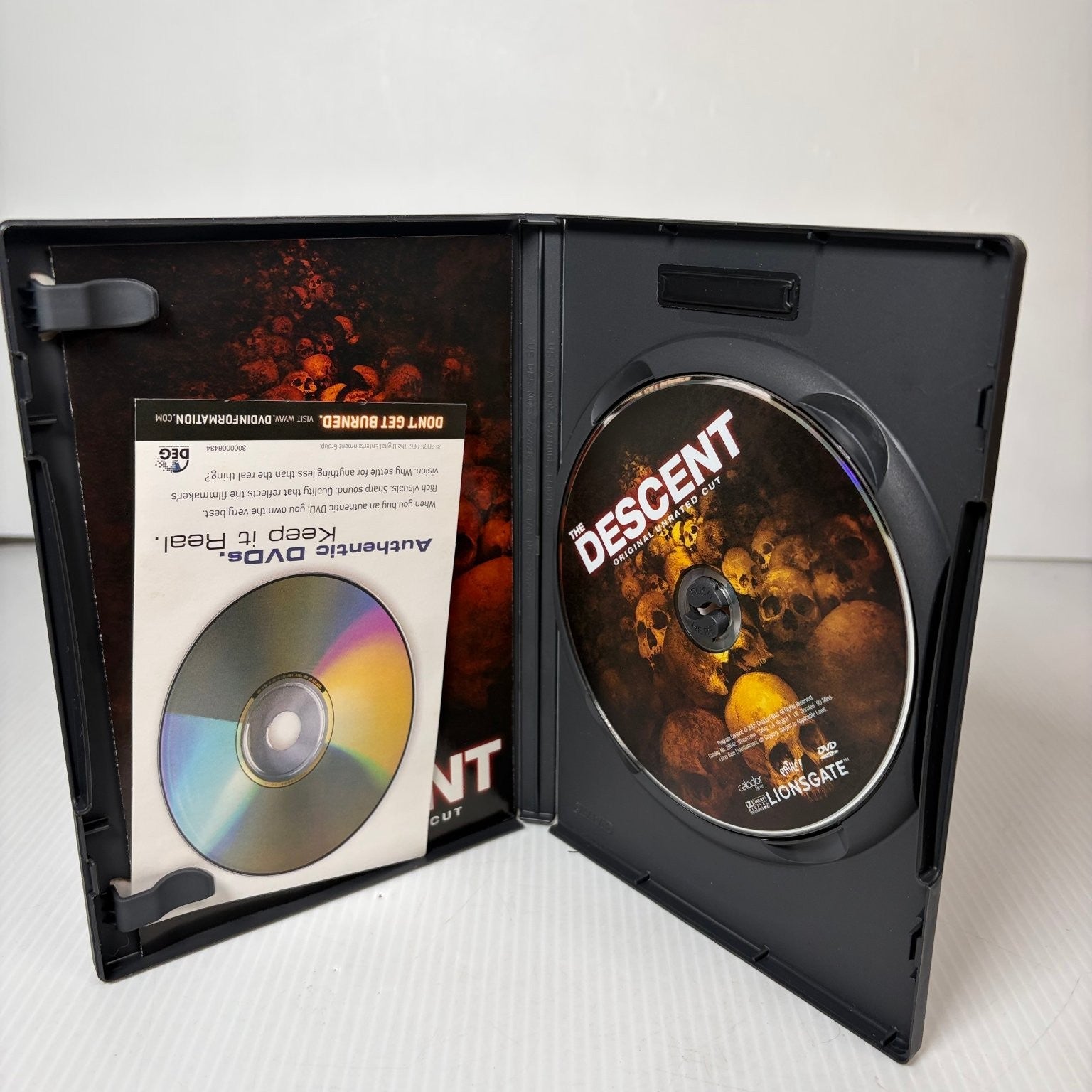 The Descent DVD 2006 Original Unrated Cut Widescreen Neil Marshall Horror Film