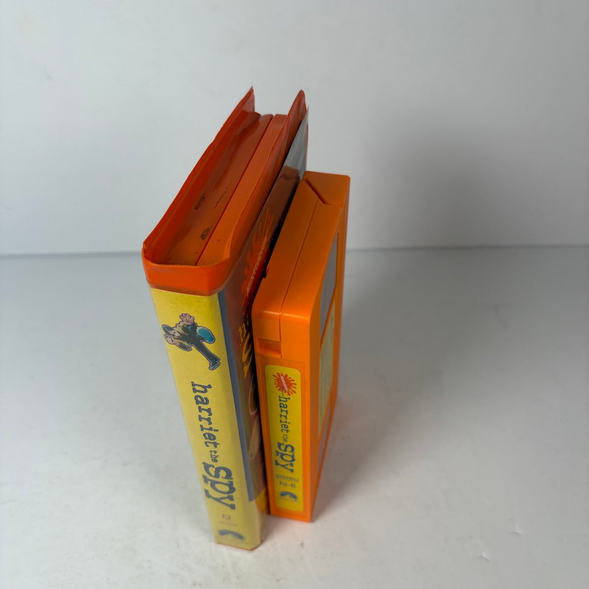 Harriet the Spy VHS 1996 Family Comedy Orange Shell Paramount Nickelodeon