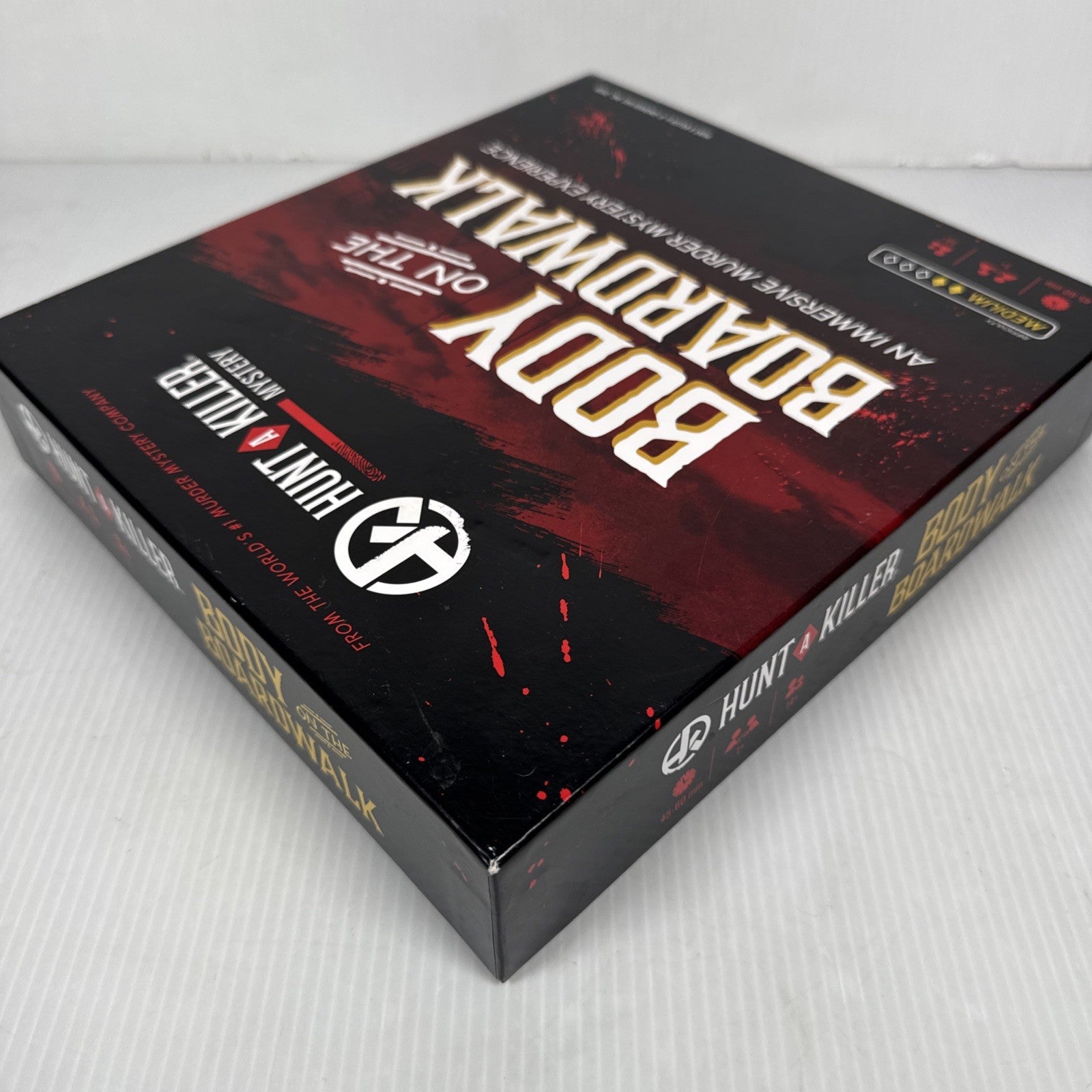 Hunt a Killer  Body on the Boardwalk Board Game Complete & Unsolved
